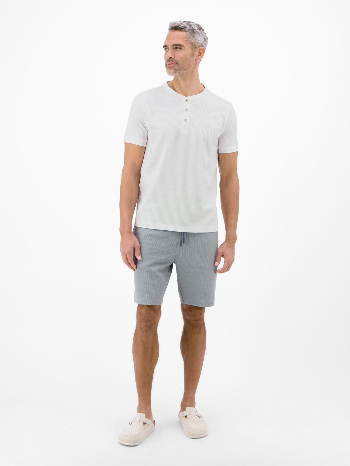 T-Shirt mit Rundkragen und Cool & Dry Funktion - T-Shirt Rundhals