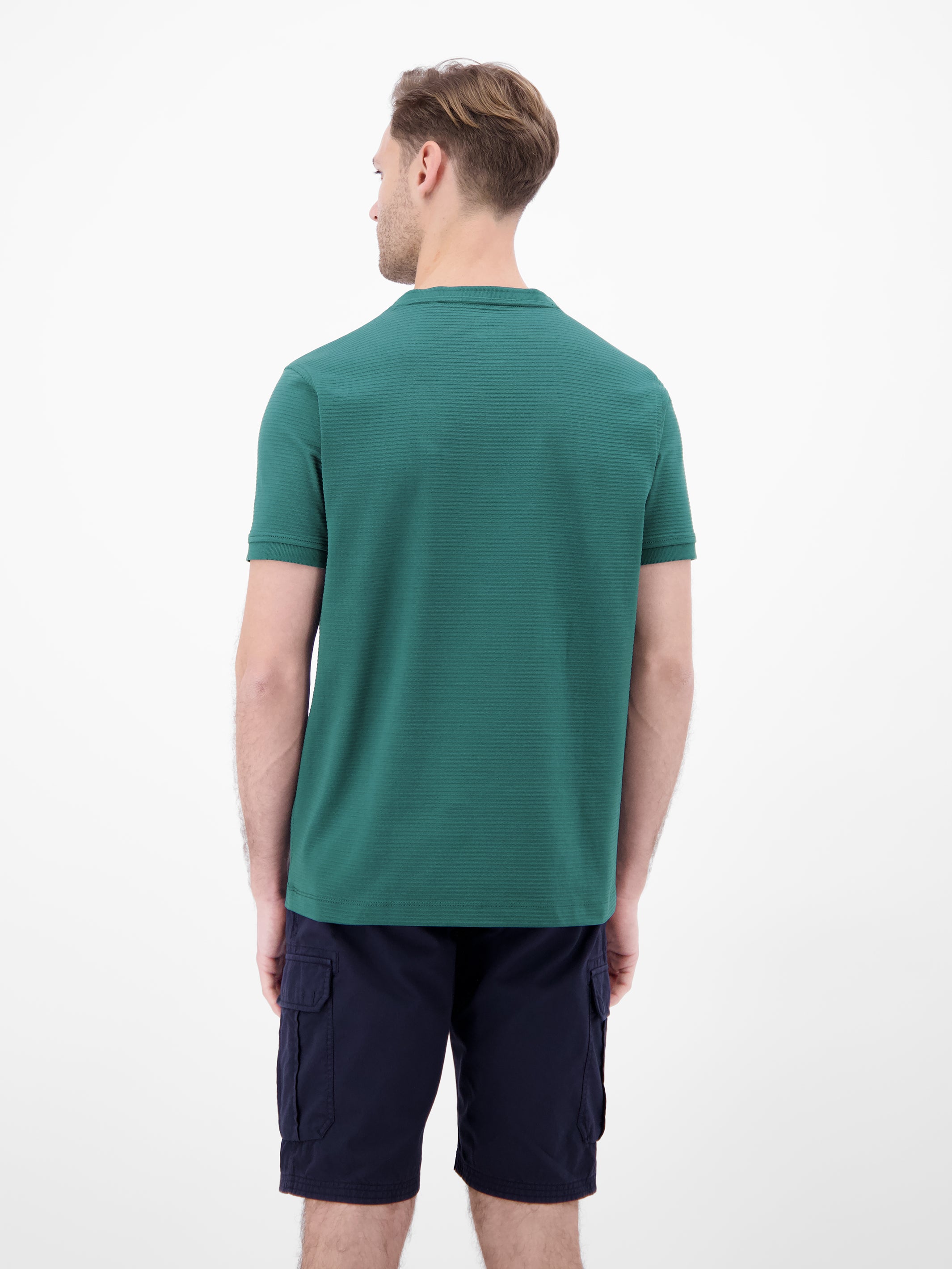 T-Shirt mit Rundkragen und Cool & Dry Funktion - T-Shirt Rundhals