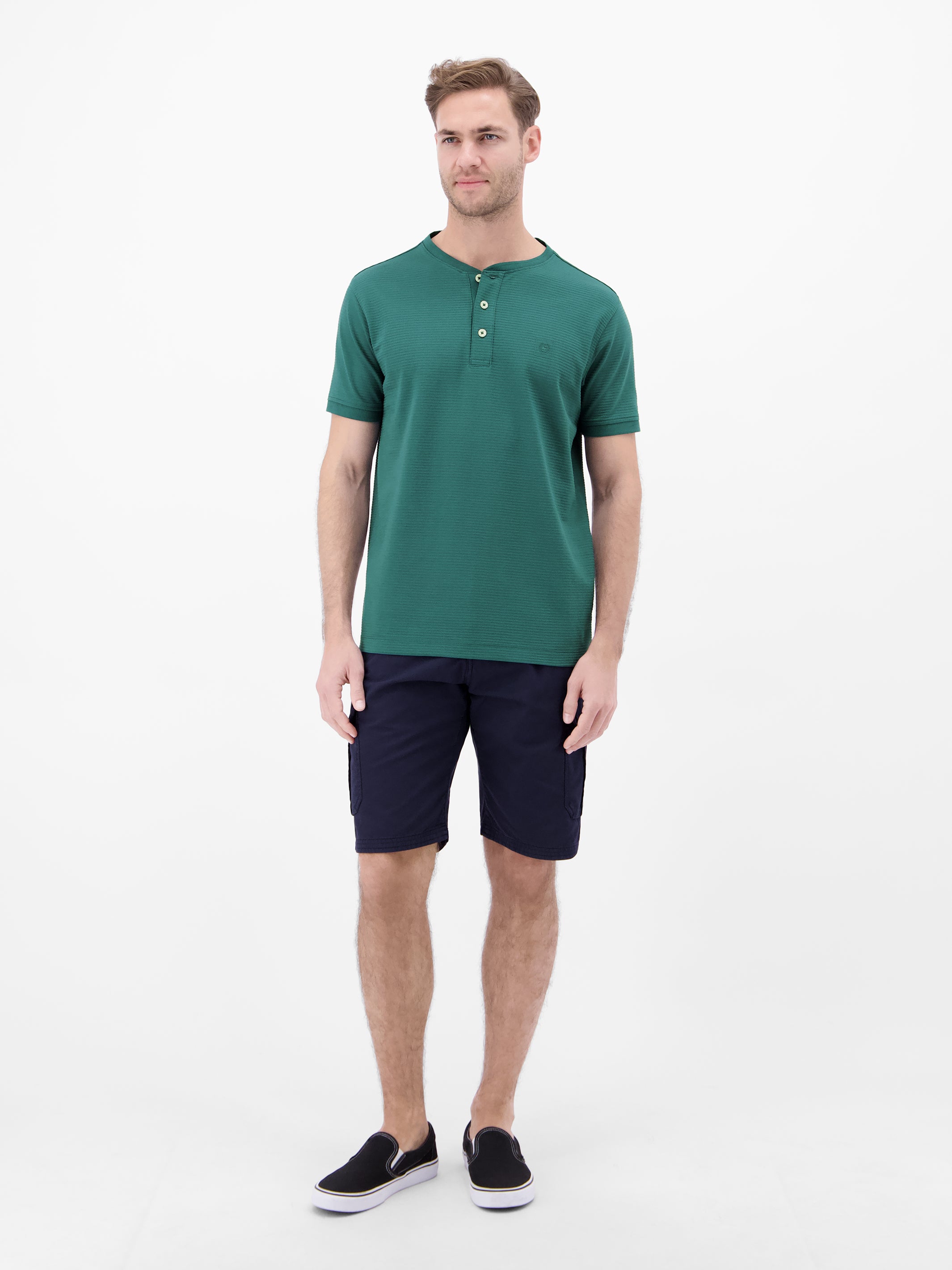 T-Shirt mit Rundkragen und Cool & Dry Funktion - T-Shirt Rundhals