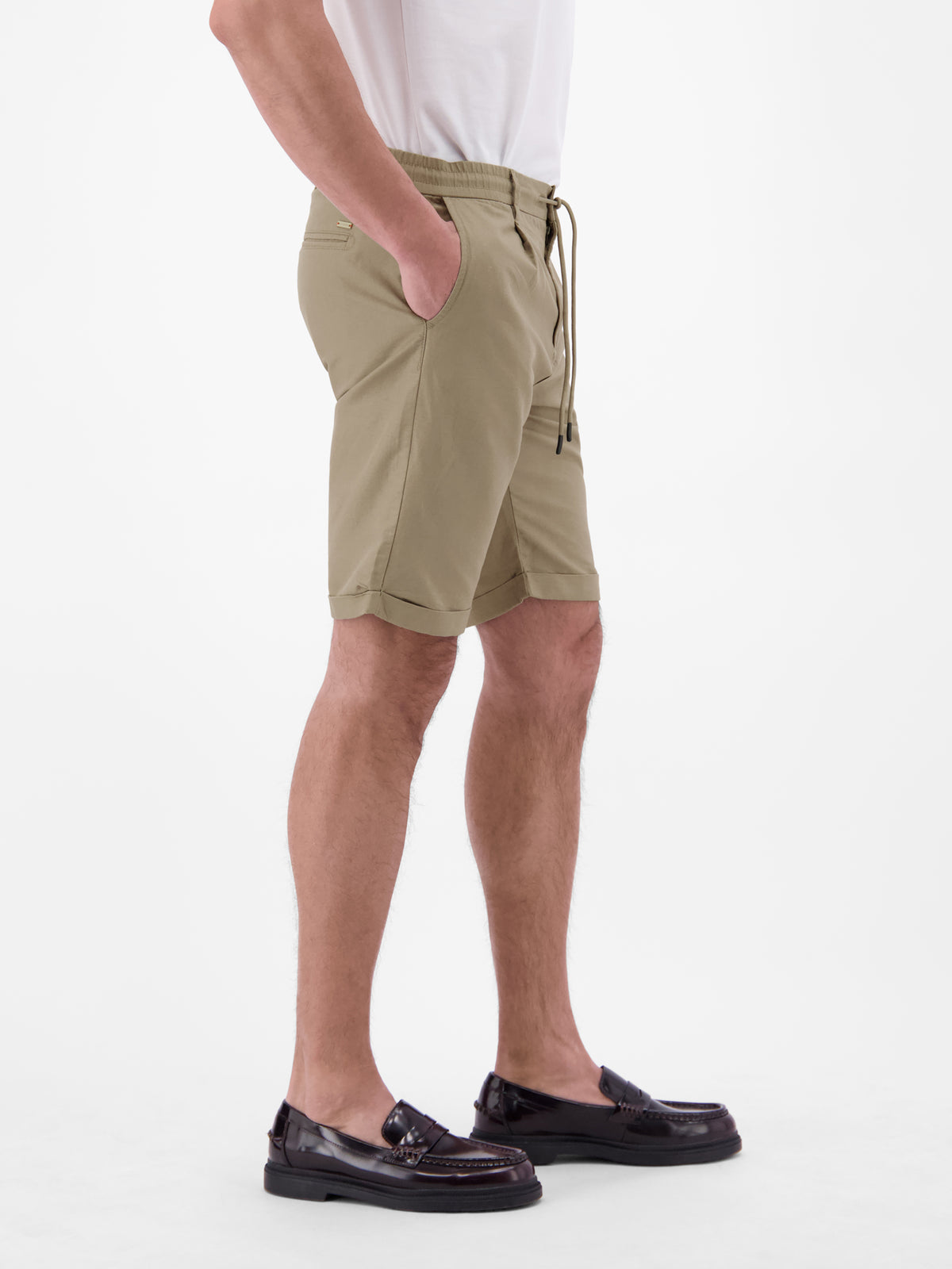 Chino-Shorts aus Baumwoll-Leinen-Mischgewebe - Chino Shorts