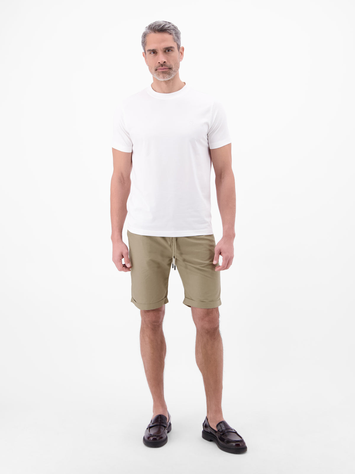 Chino-Shorts aus Baumwoll-Leinen-Mischgewebe - Chino Shorts