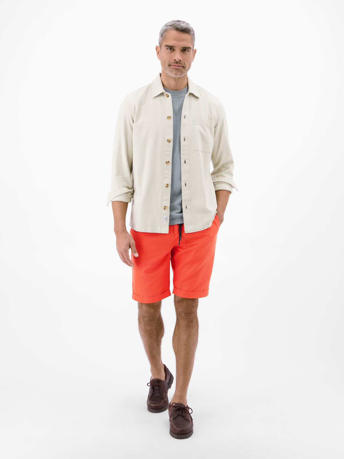 Chino-Shorts aus Baumwoll-Leinen-Mischgewebe - Chino Shorts