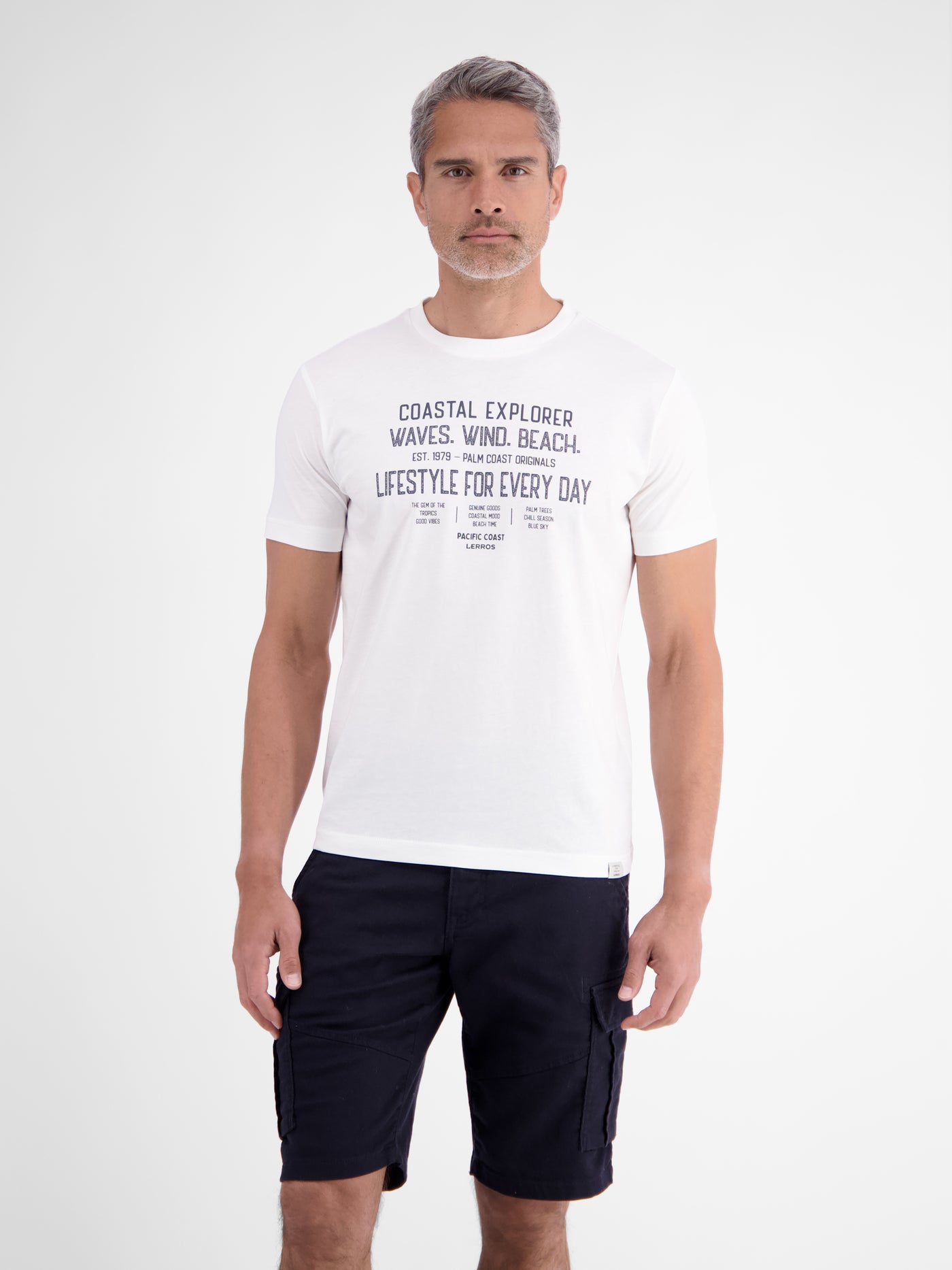 Sportliches T-Shirt aus Baumwolle mit coolem Slogan-Print - T-Shirt Rundhals