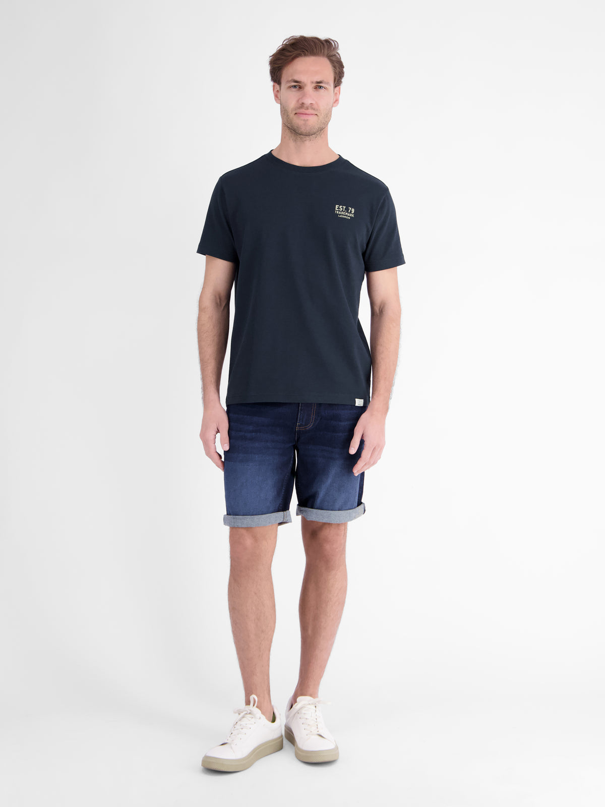 Baumwoll-T-Shirt mit bequemem Rundhalsausschnitt und Print - T-Shirt Rundhals