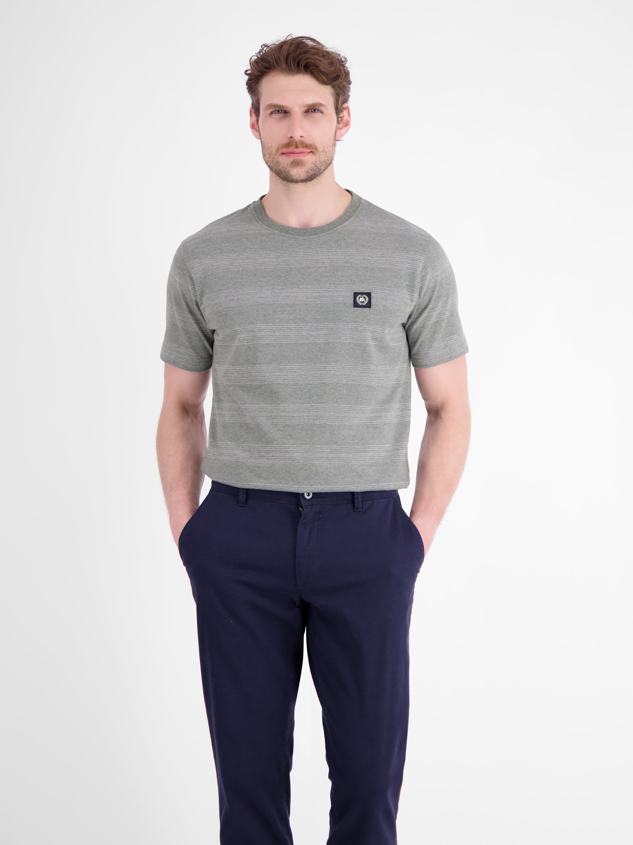 T-Shirt in Piquéqualität mit dezenten Querstreifen - T-Shirt Rundhals