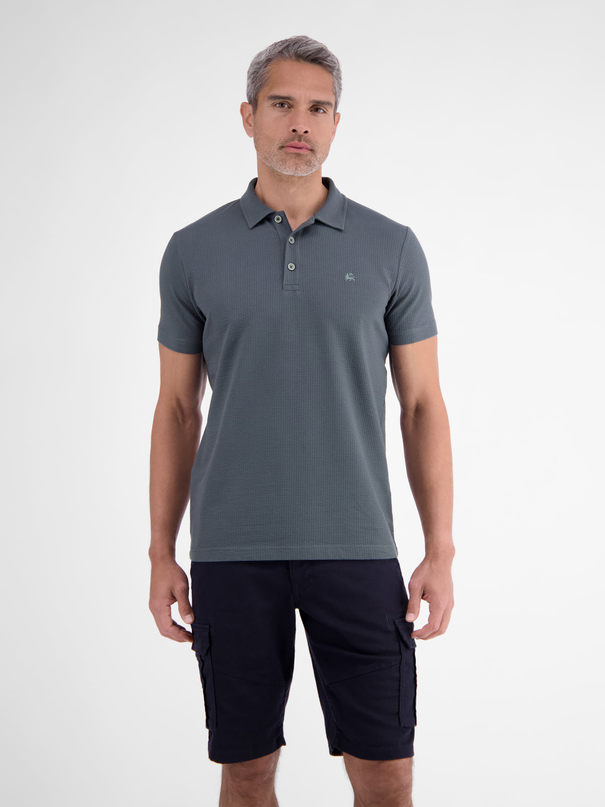 Poloshirt in weicher Seersucker-Qualität - Polo Shirt Kurzarm