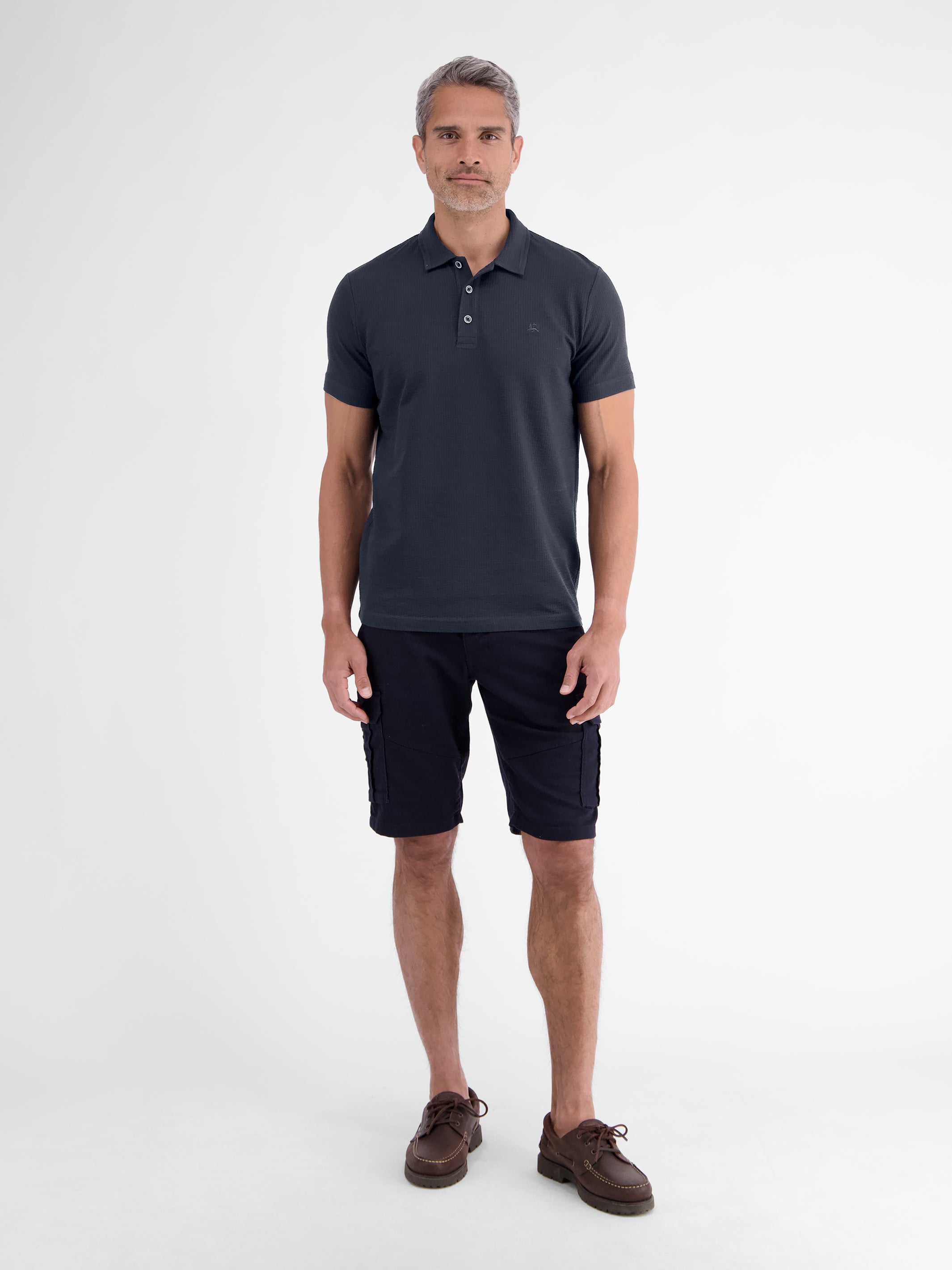 Poloshirt in weicher Seersucker-Qualität - Polo Shirt Kurzarm