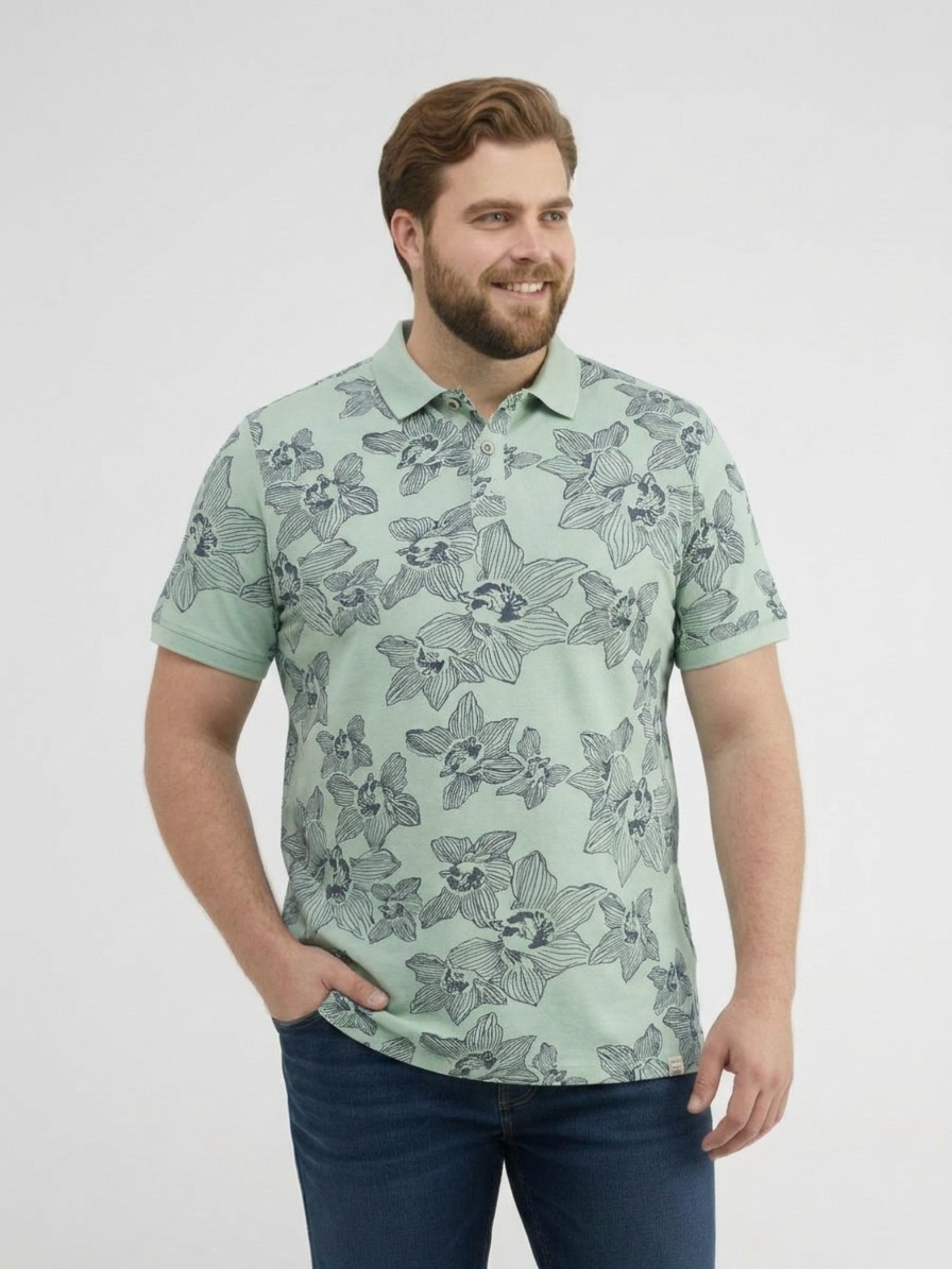 Poloshirt mit Print und Flachstrickkragen, große Größen - Polo Shirt Kurzarm