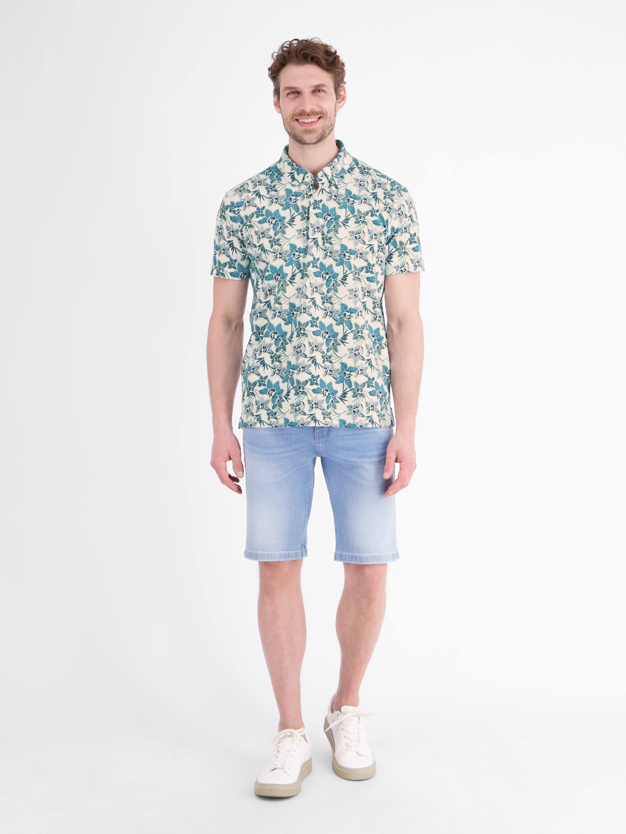 Sommerliches Poloshirt mit angesagtem, floralem Printmuster - Polo Shirt Kurzarm