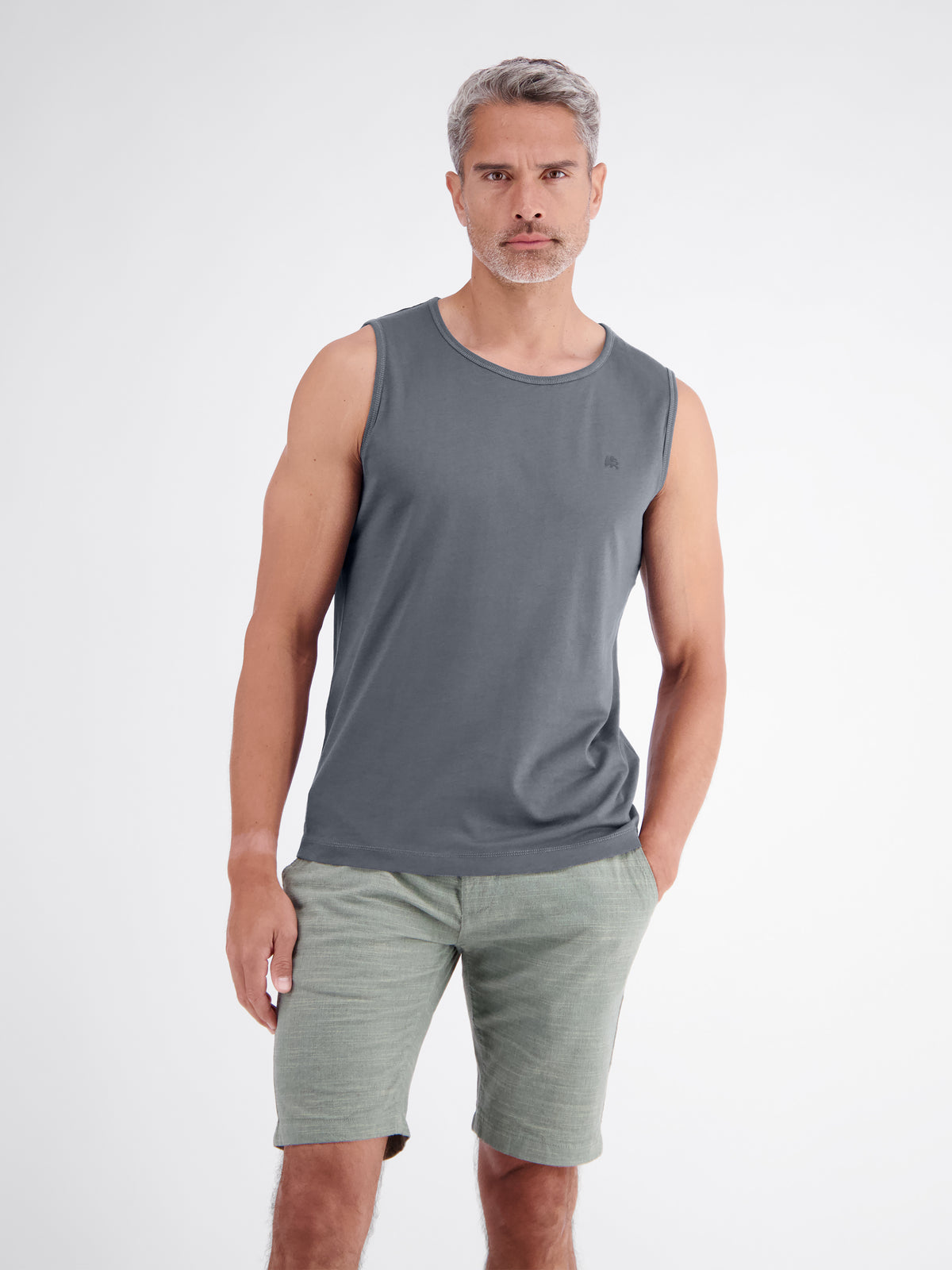 Sportliches Tanktop aus Baumwolle mit Rundhalskragen