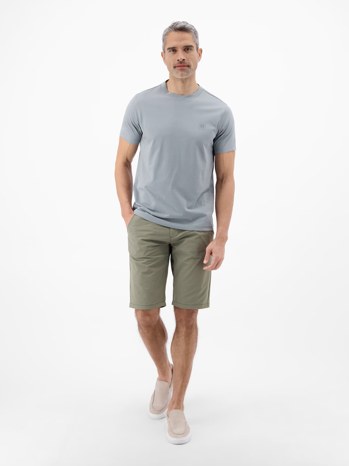 Sportliche Chino-Shorts aus flexiblem Nylon-Mix - Chino Shorts