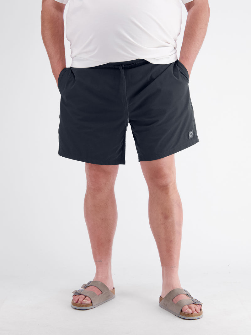 Sportive Schwimmshorts mit Tunnelzugbund in großen Größen
