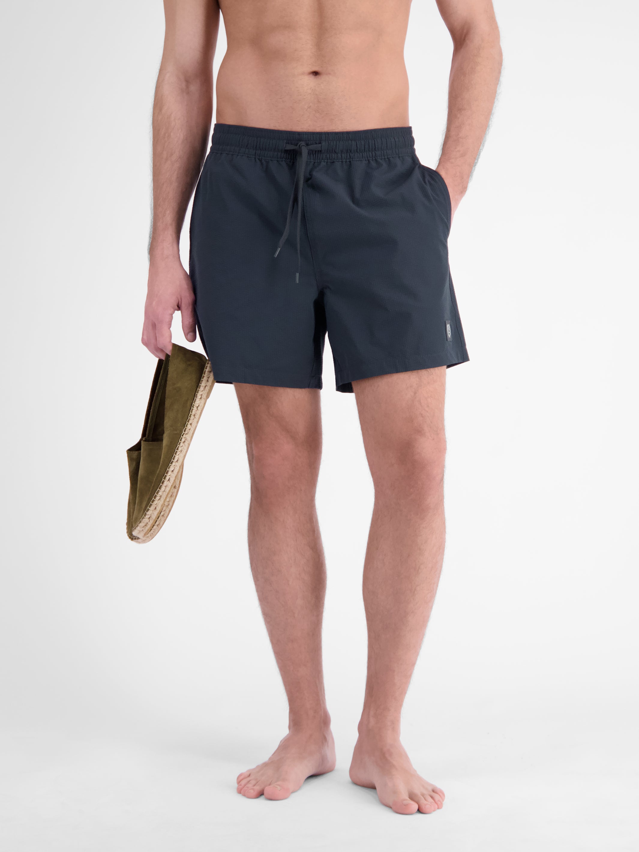 Sportive Schwimmshorts für Herren mit Tunnelzugbund - Badehose