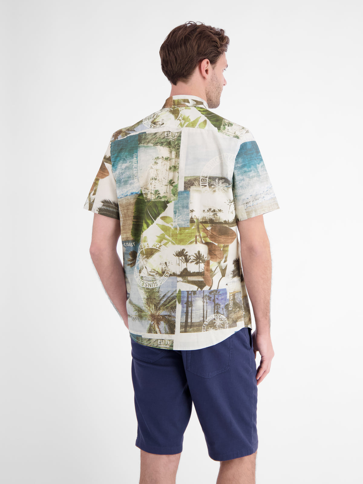 Bequemes und leichtes Stretch Kurzarmhemd im Hawaii-Look - Kurzarmhemd
