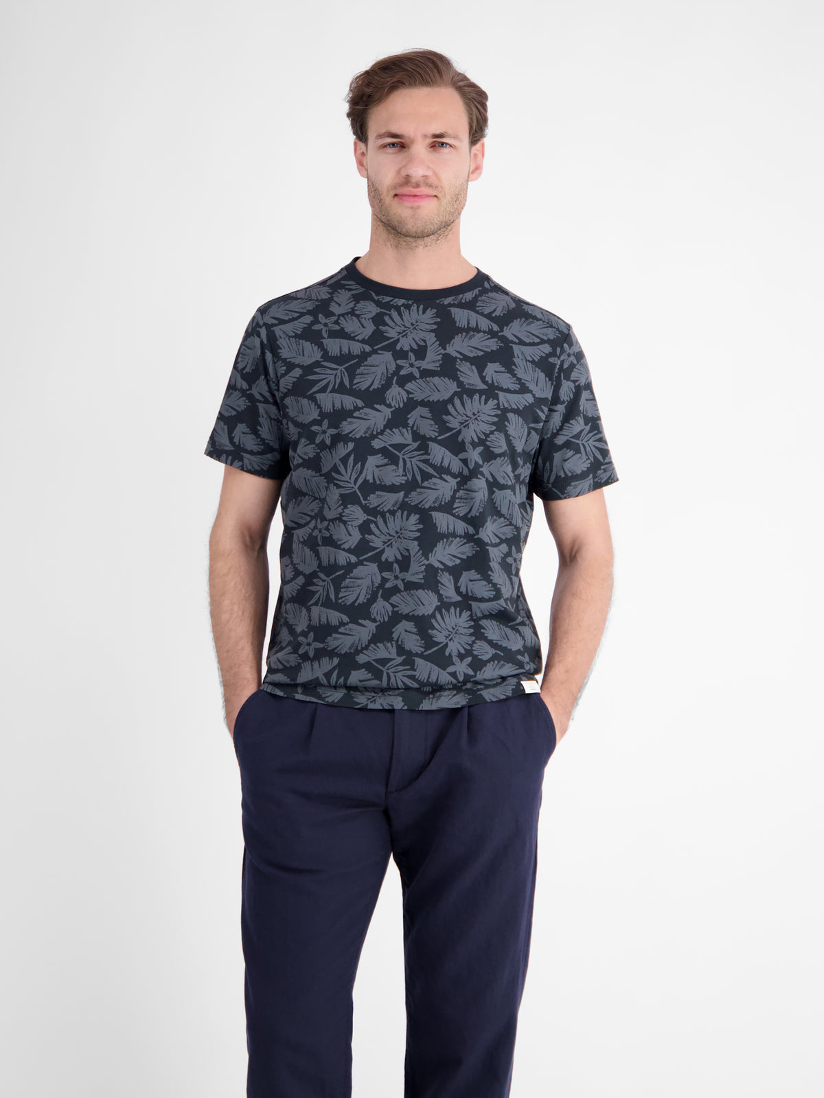 T-Shirt mit Rundkragen aus reiner Baumwolle mit Flower-Print - T-Shirt Rundhals