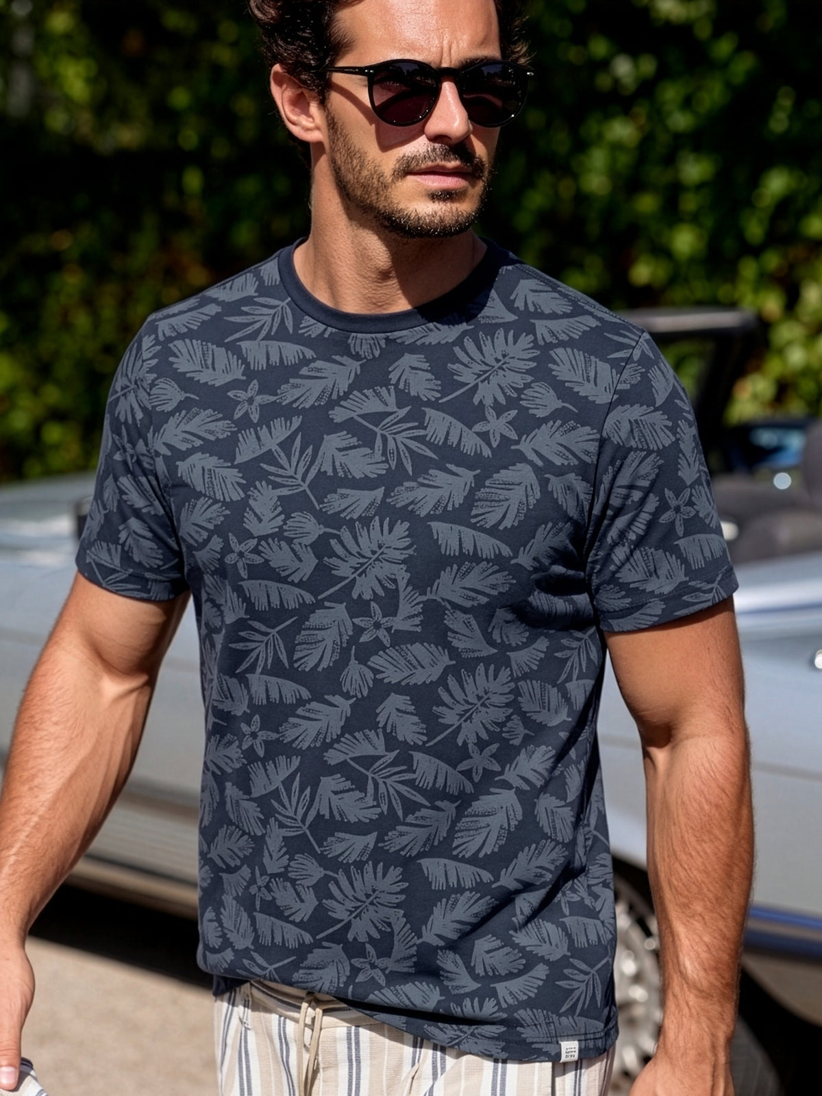 T-Shirt mit Rundkragen aus reiner Baumwolle mit Flower-Print - T-Shirt Rundhals