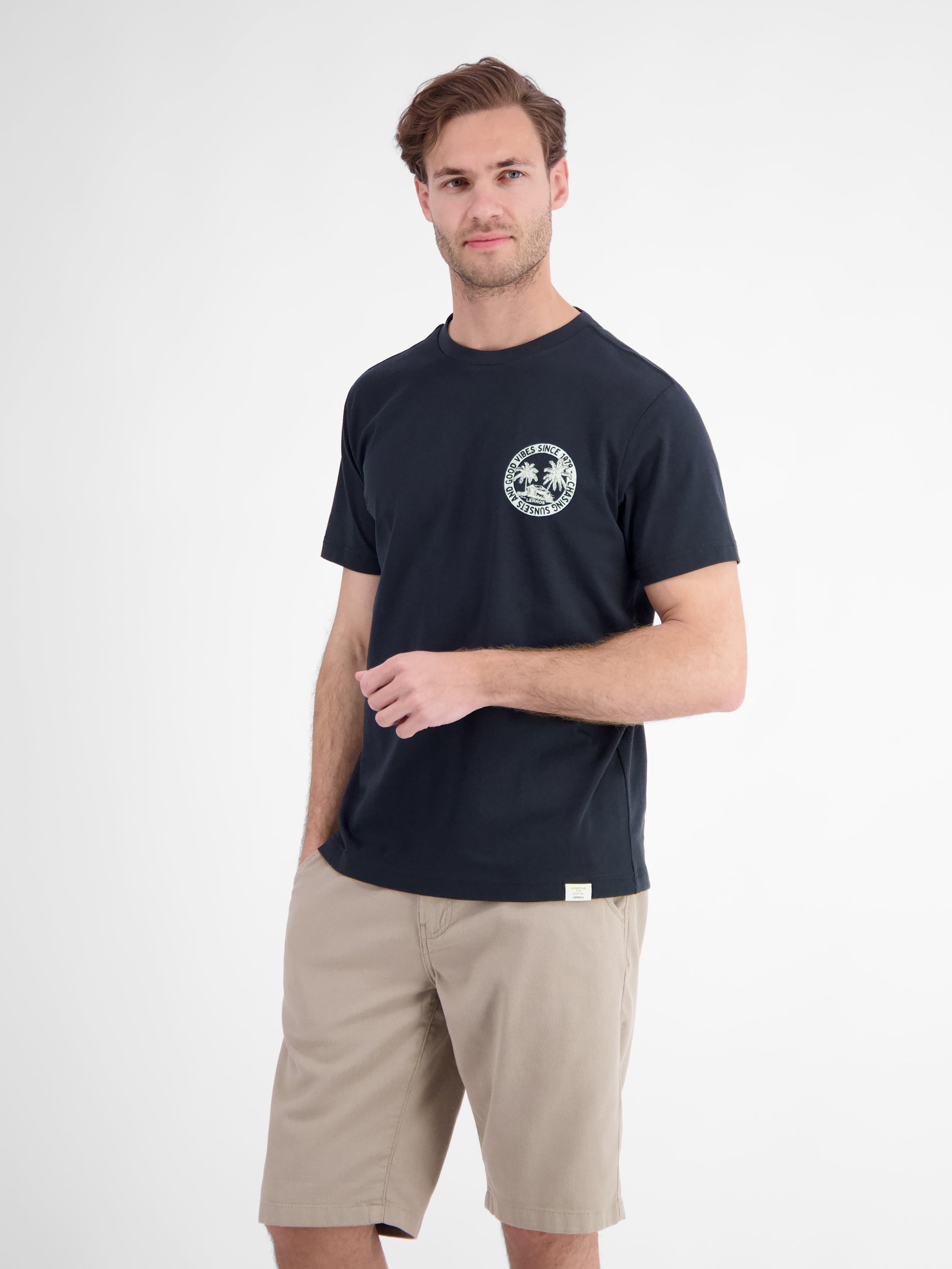 Lässiges, unifarbenes T-Shirt aus reiner Baumwolle mit Print - T-Shirt Rundhals