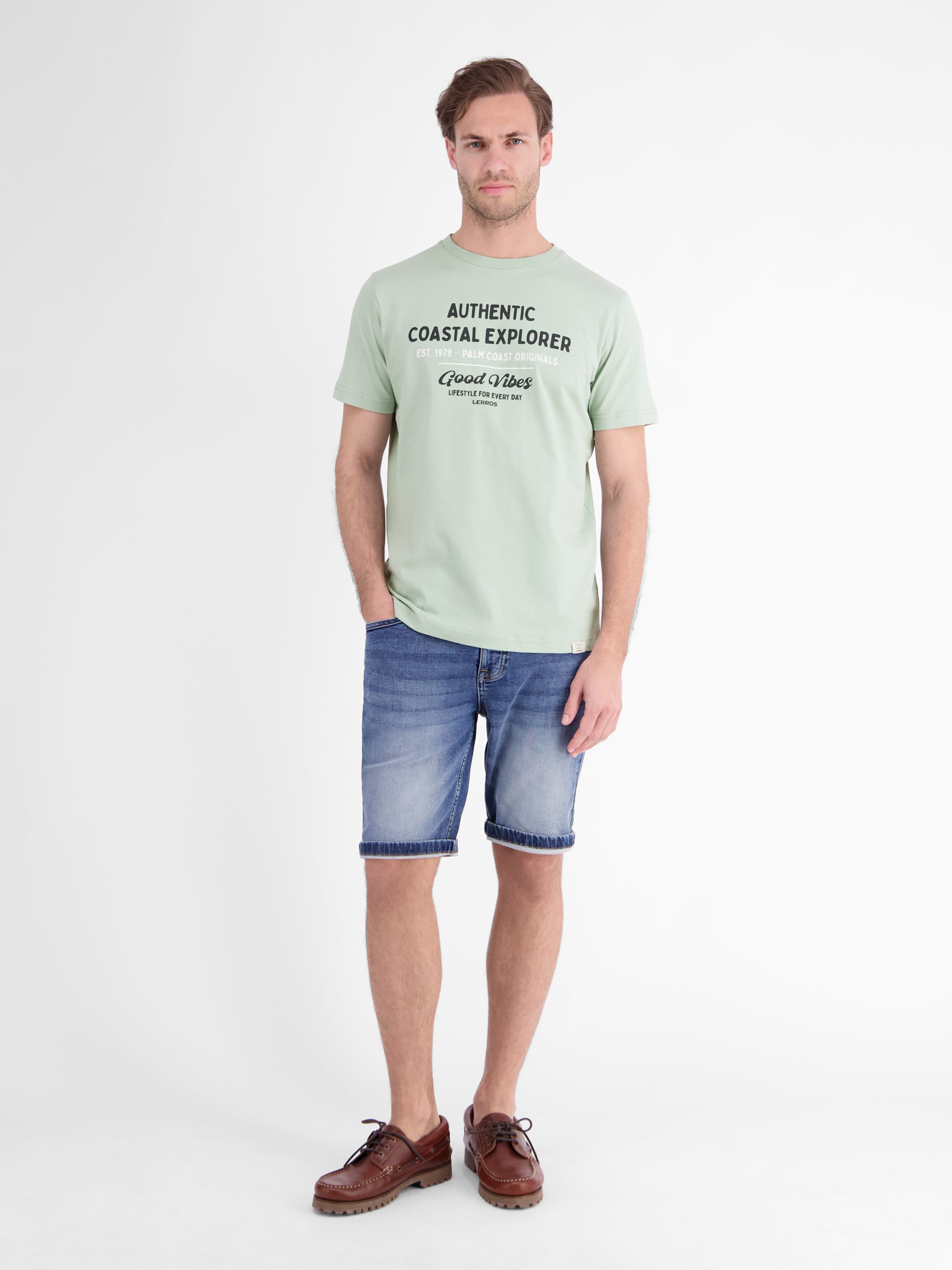 T-Shirt mit O-Neck aus softer Baumwolle mit Summervibe-Print - T-Shirt Rundhals