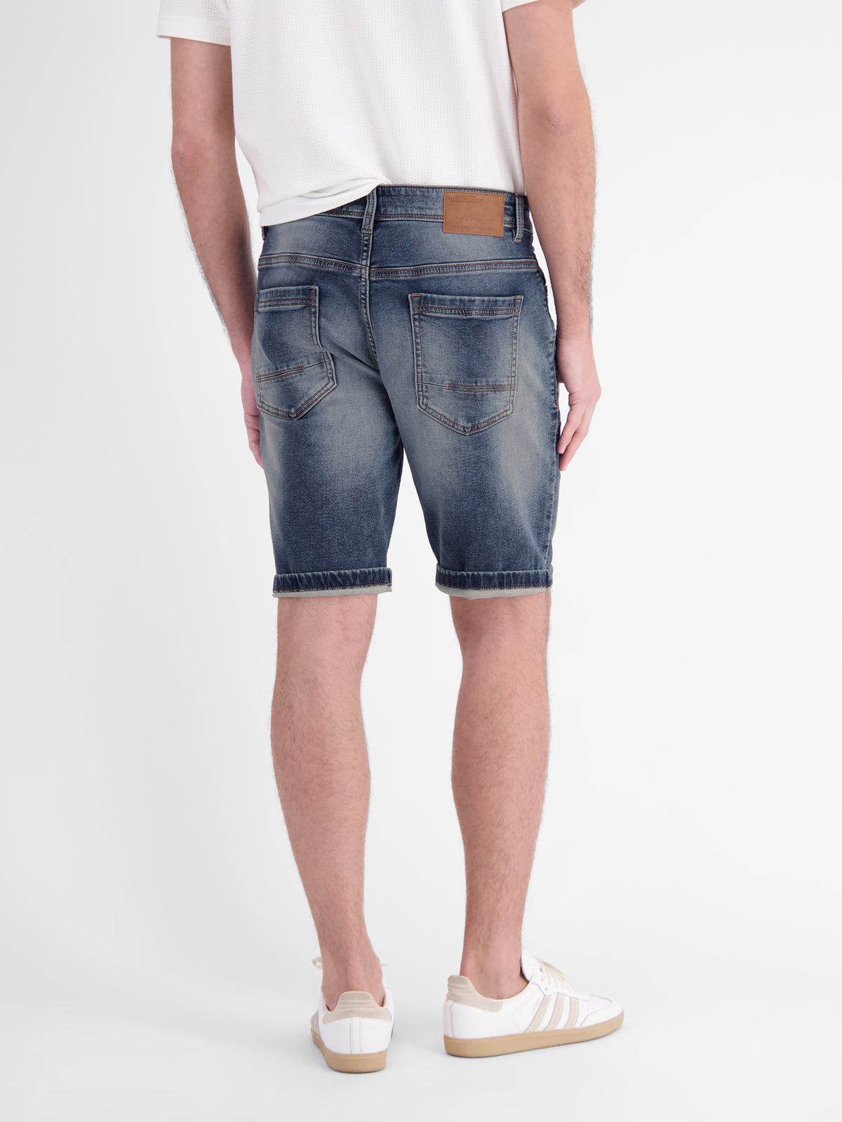 Flexible 5-Pocket Denim-Shorts im bekannten BAXTER-Style - Jeans Shorts