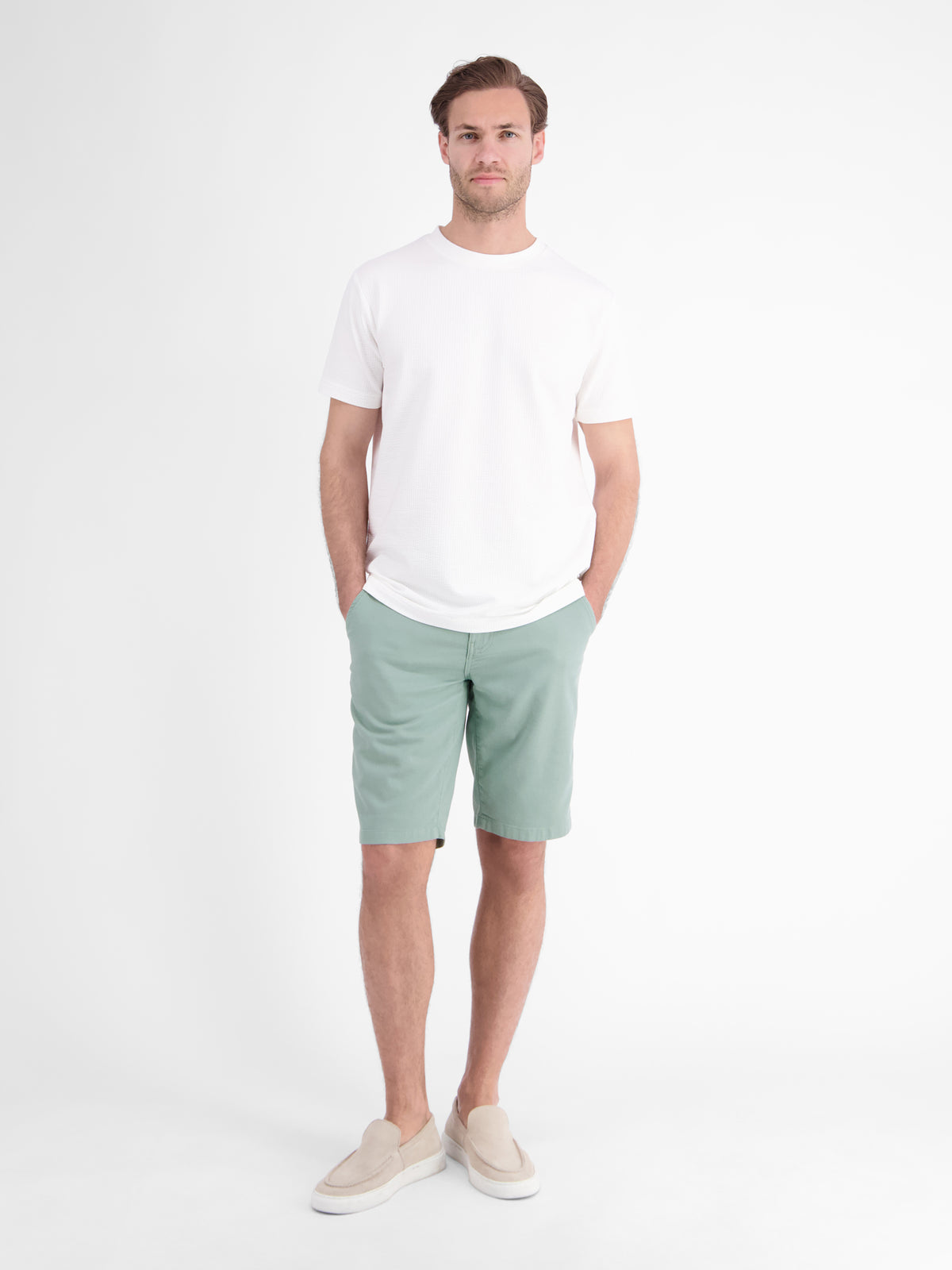 Bequeme Shorts aus griffiger Baumwolle mit Stretchanteil - Chino Shorts
