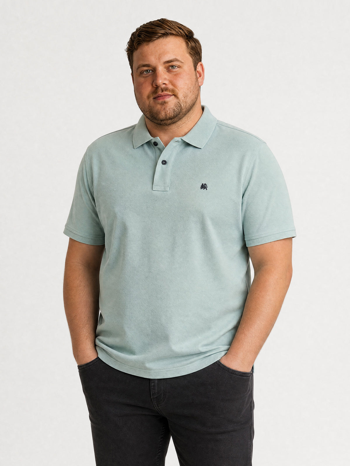Plus-size polo shirt made from Cool & Dry fabric