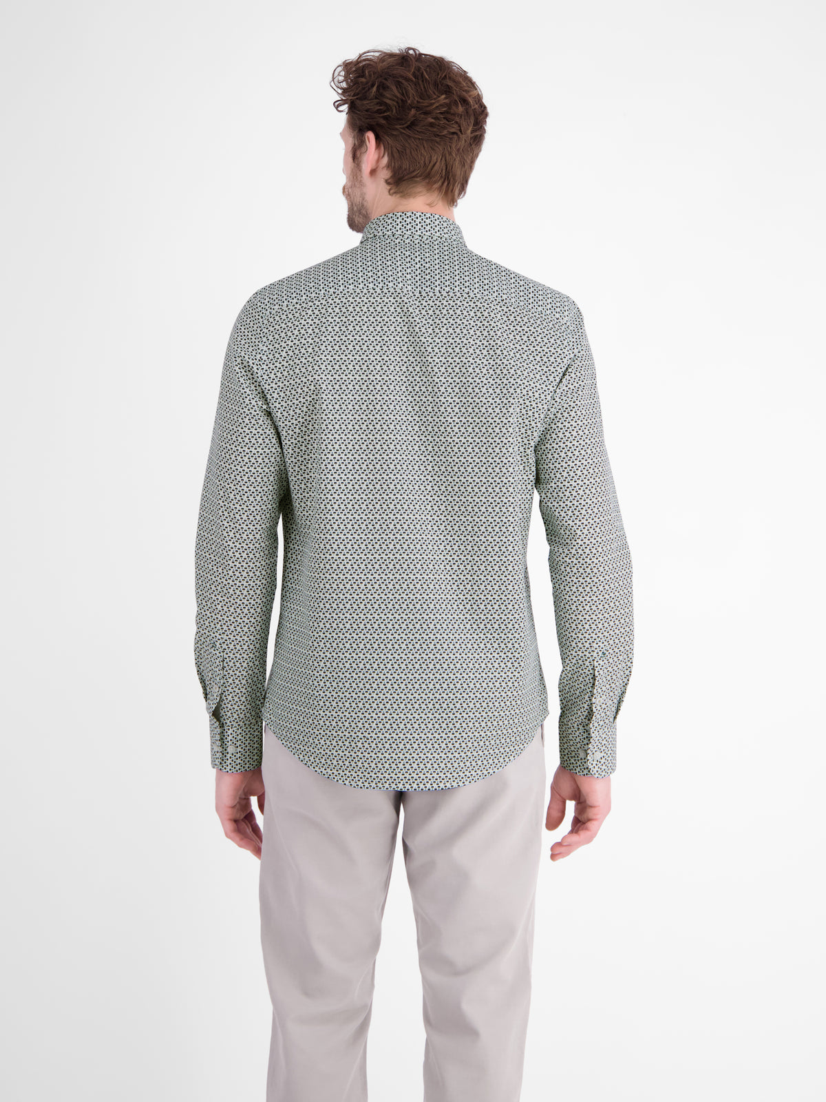 Men's sporty shirt with a modern minimalist print design