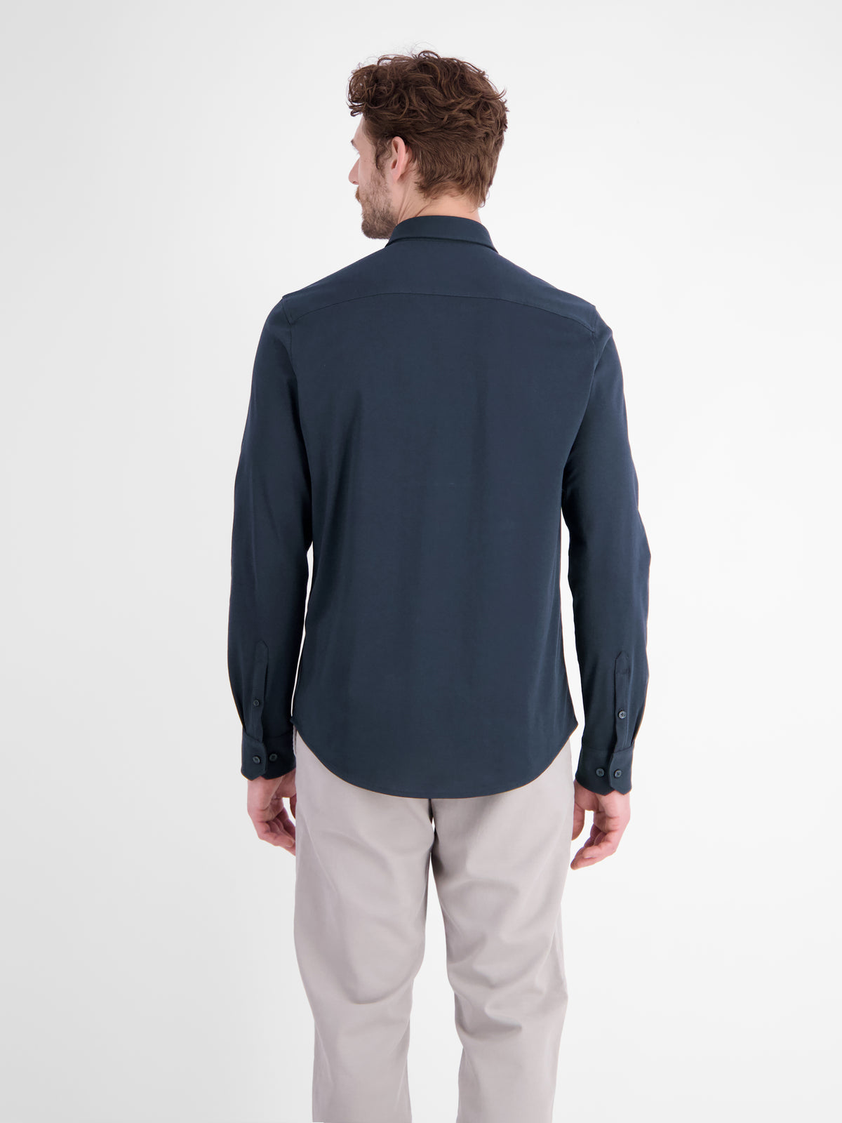 Dynamic men's shirt made from airy Cool & Dry blended fabric