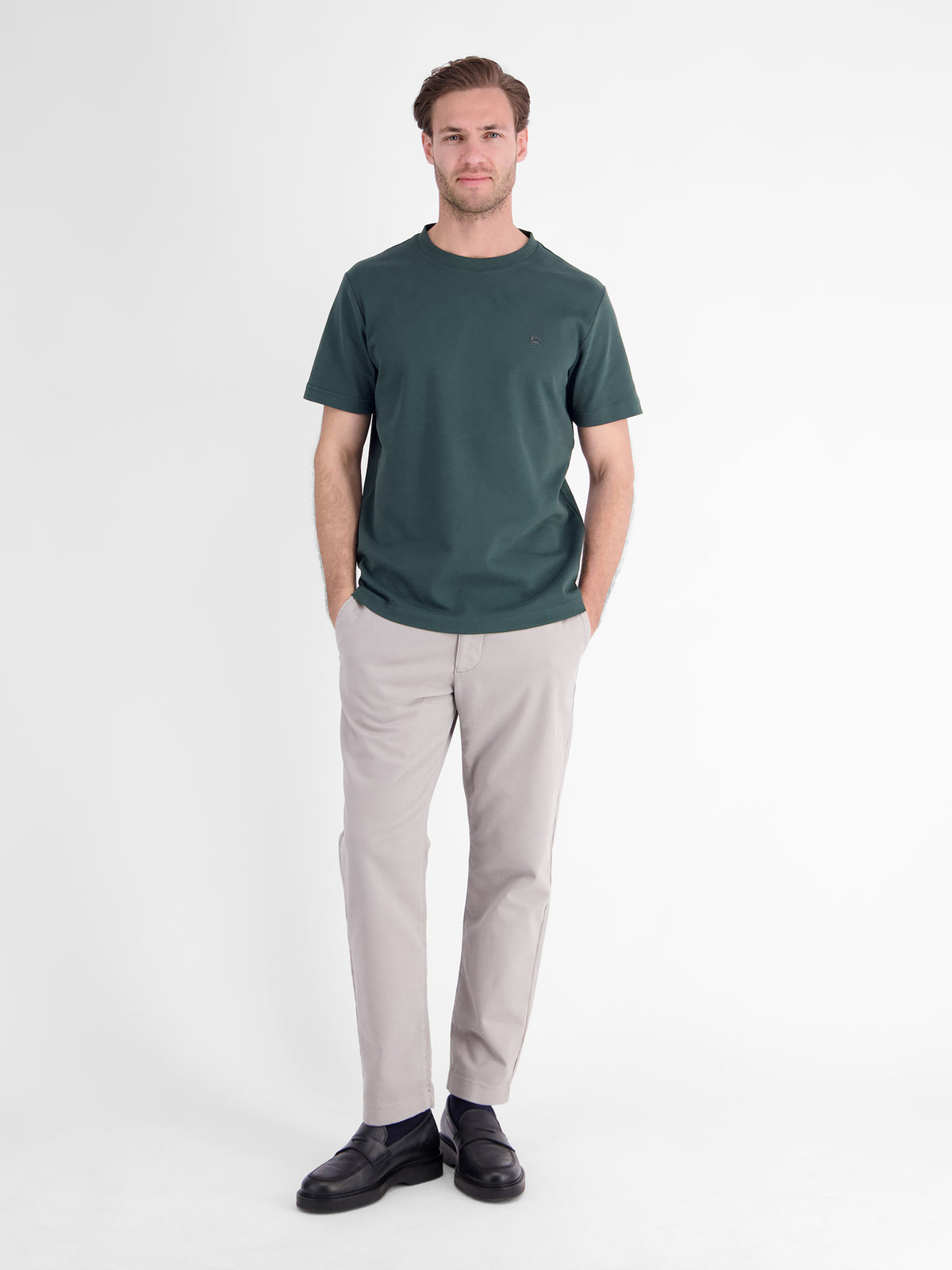 Hochwertiges T-Shirt aus reiner Baumwolle