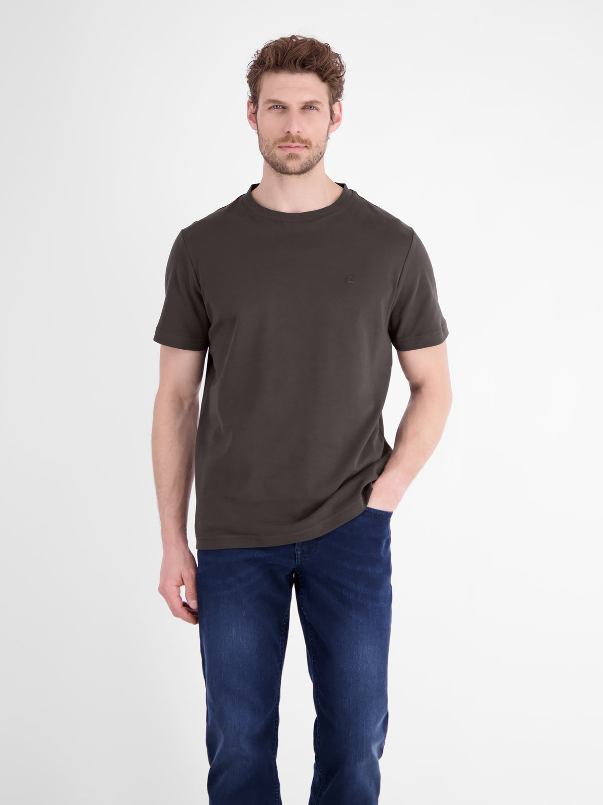 Hochwertiges T-Shirt aus reiner Baumwolle
