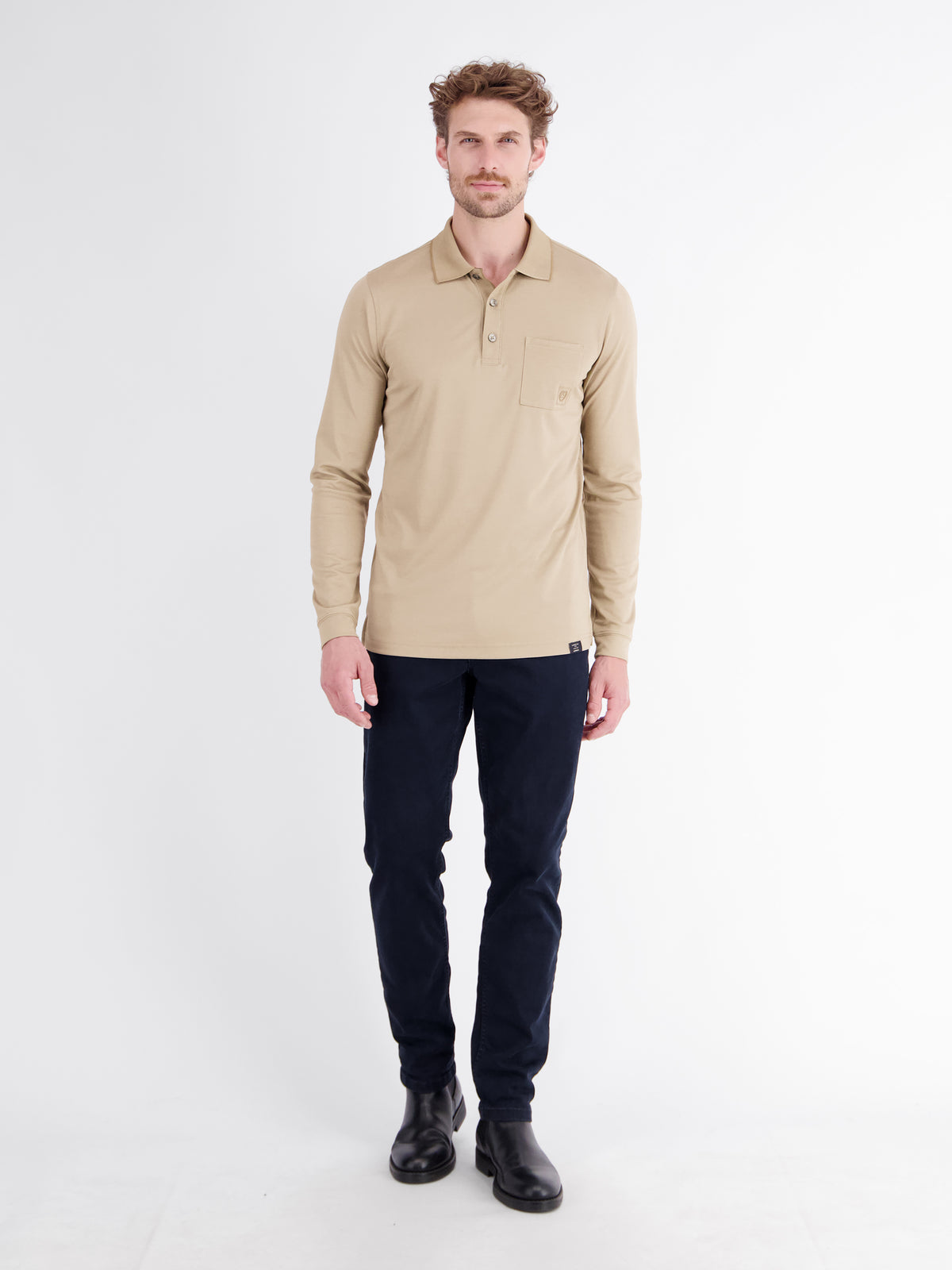 Legeres Langarm-Polo aus Mischgewebe mit Brusttasche