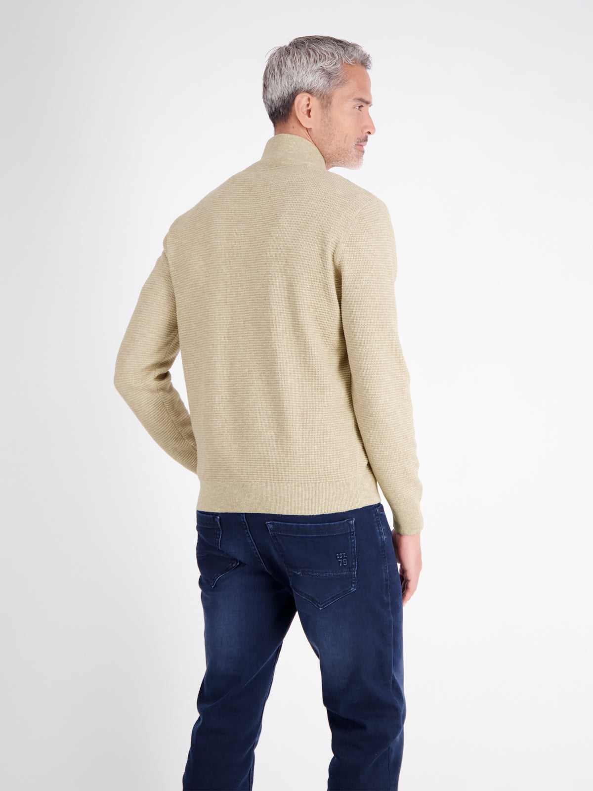 Sporty knit jacket made of high-quality cotton