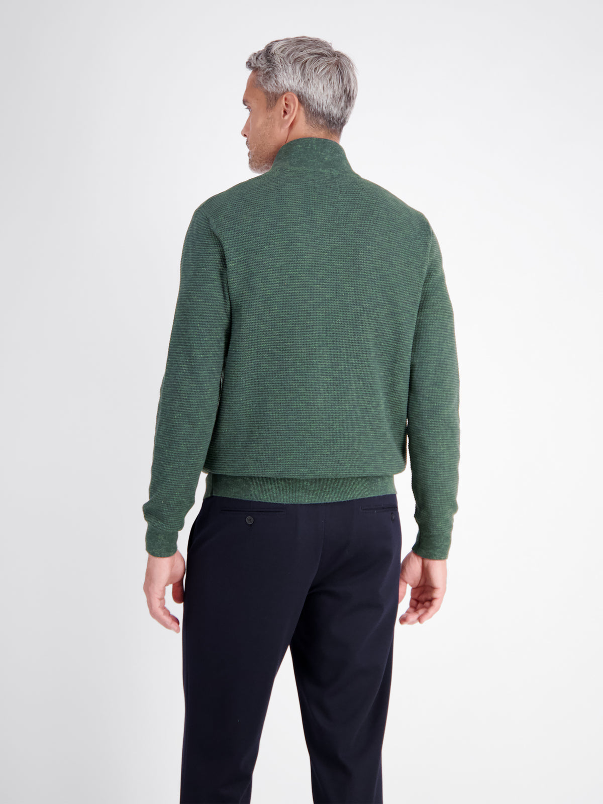 Sporty knit jacket made of high-quality cotton