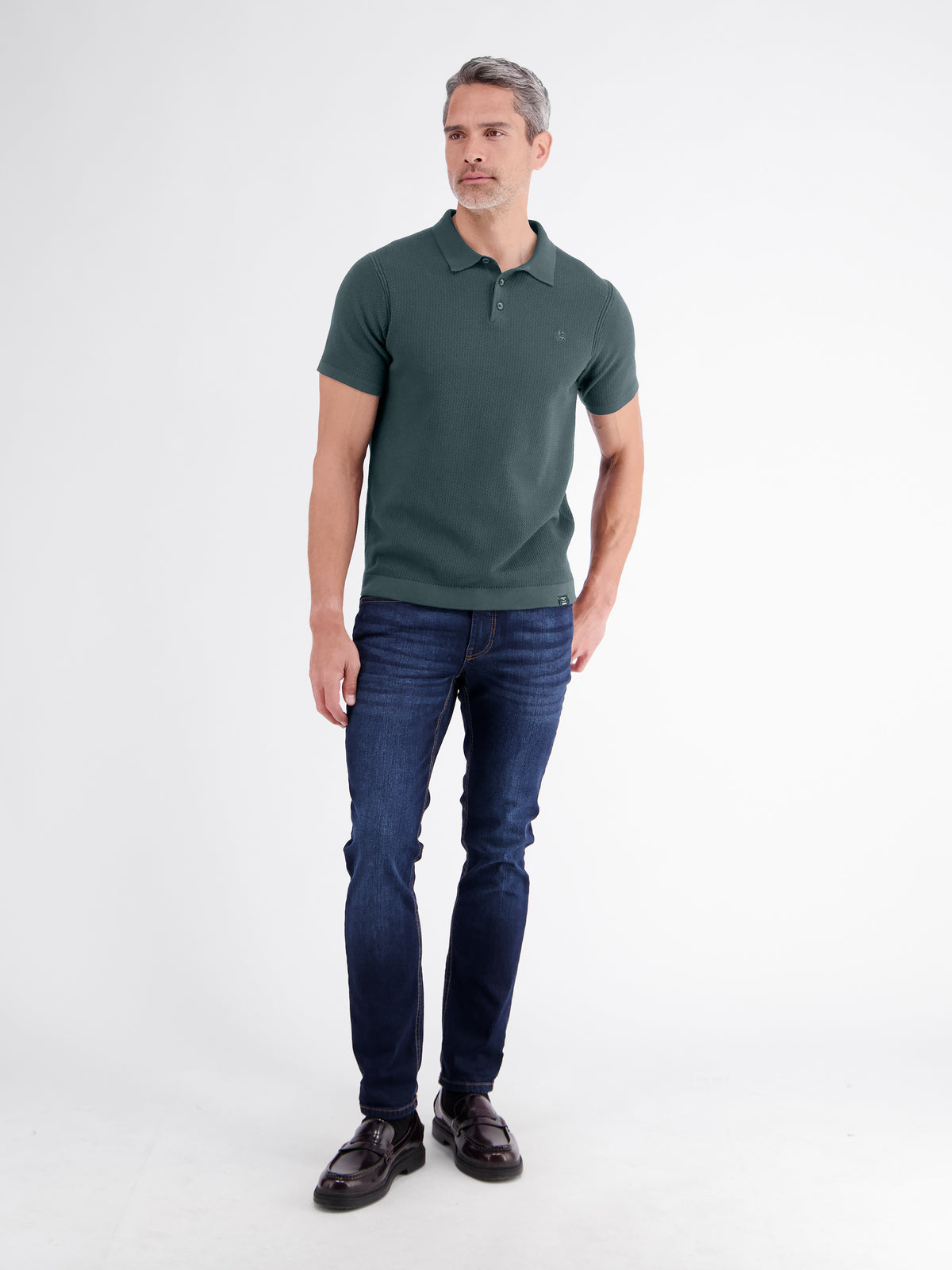 Polohemd in legerer Strickoptik aus griffiger Baumwolle