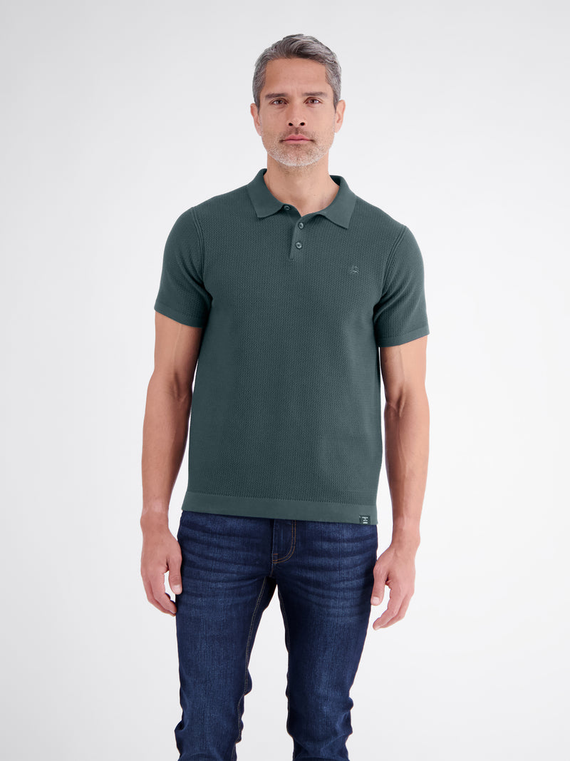 Polohemd in legerer Strickoptik aus griffiger Baumwolle