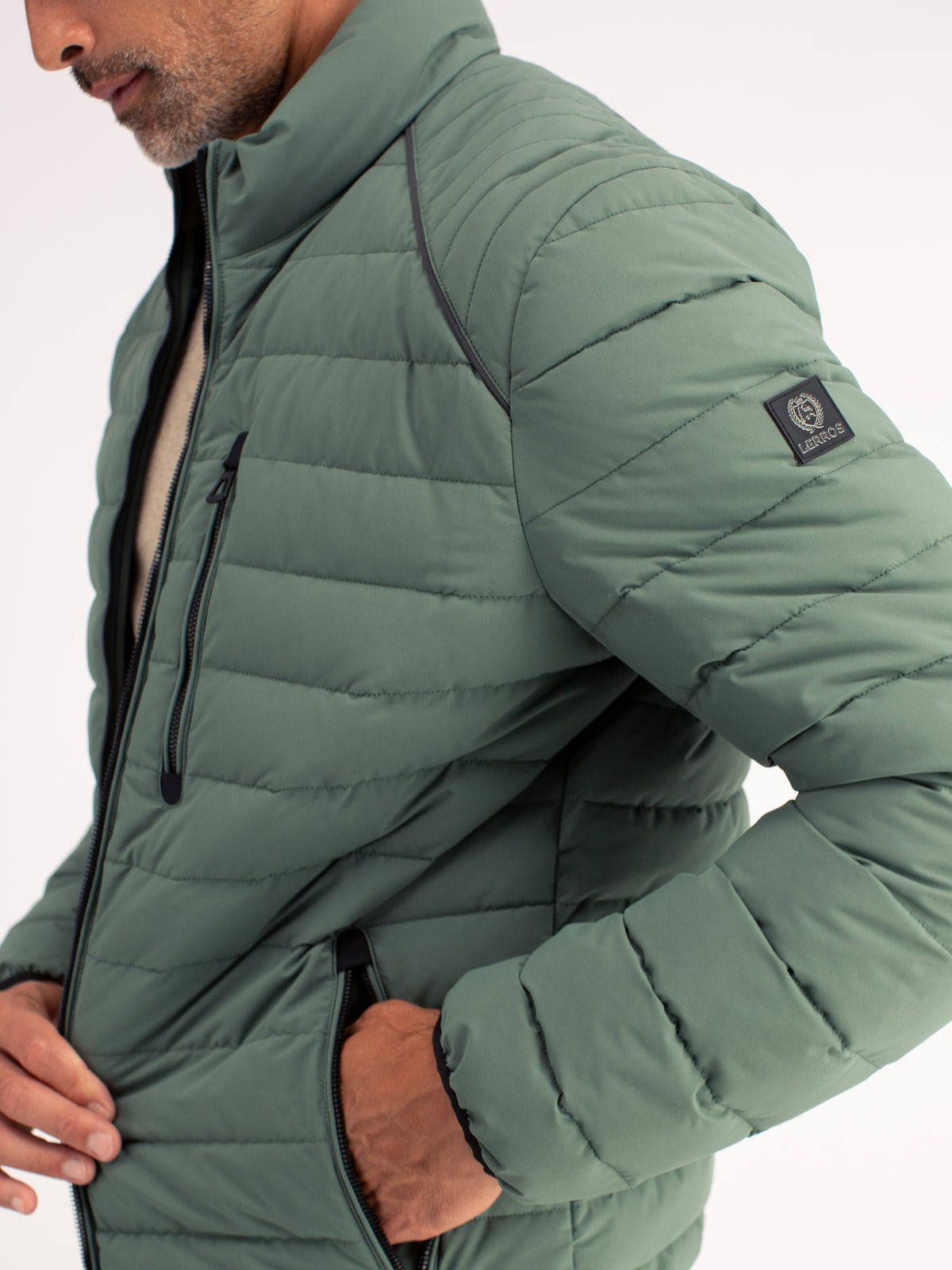 Bestseller: Steppblouson mit wärmender Wattierung