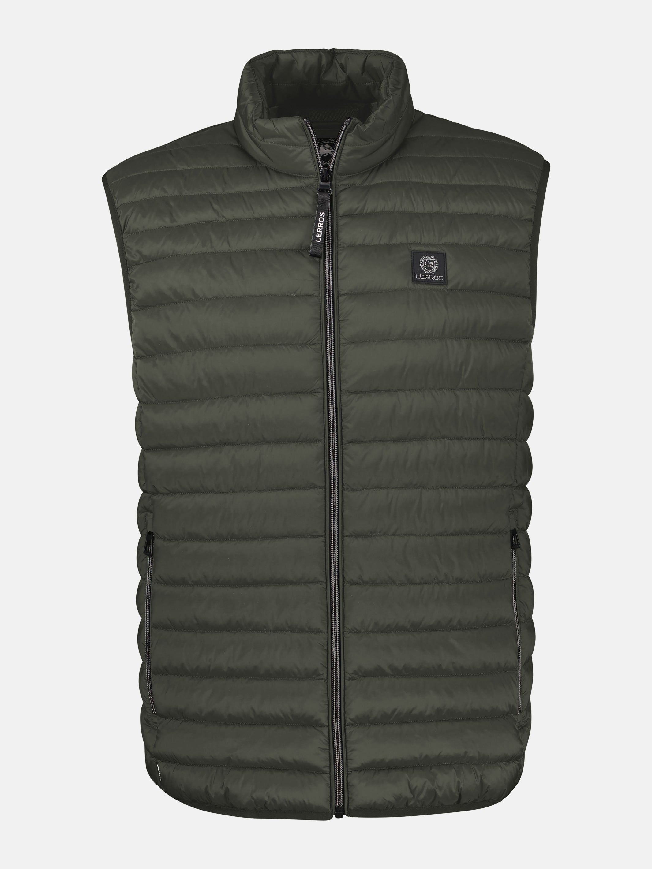 Sporty, lightweight quilted vest in plus sizes