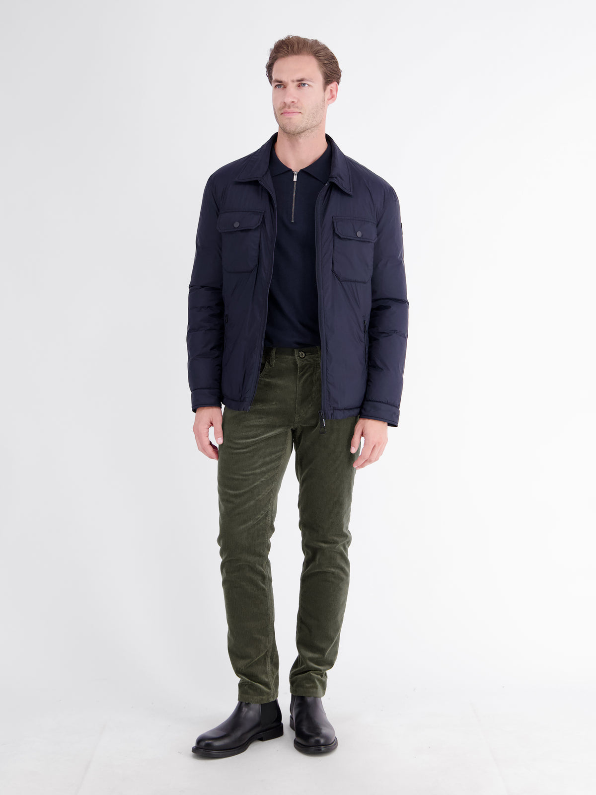 Casual and comfortable corduroy trousers in Baxter style