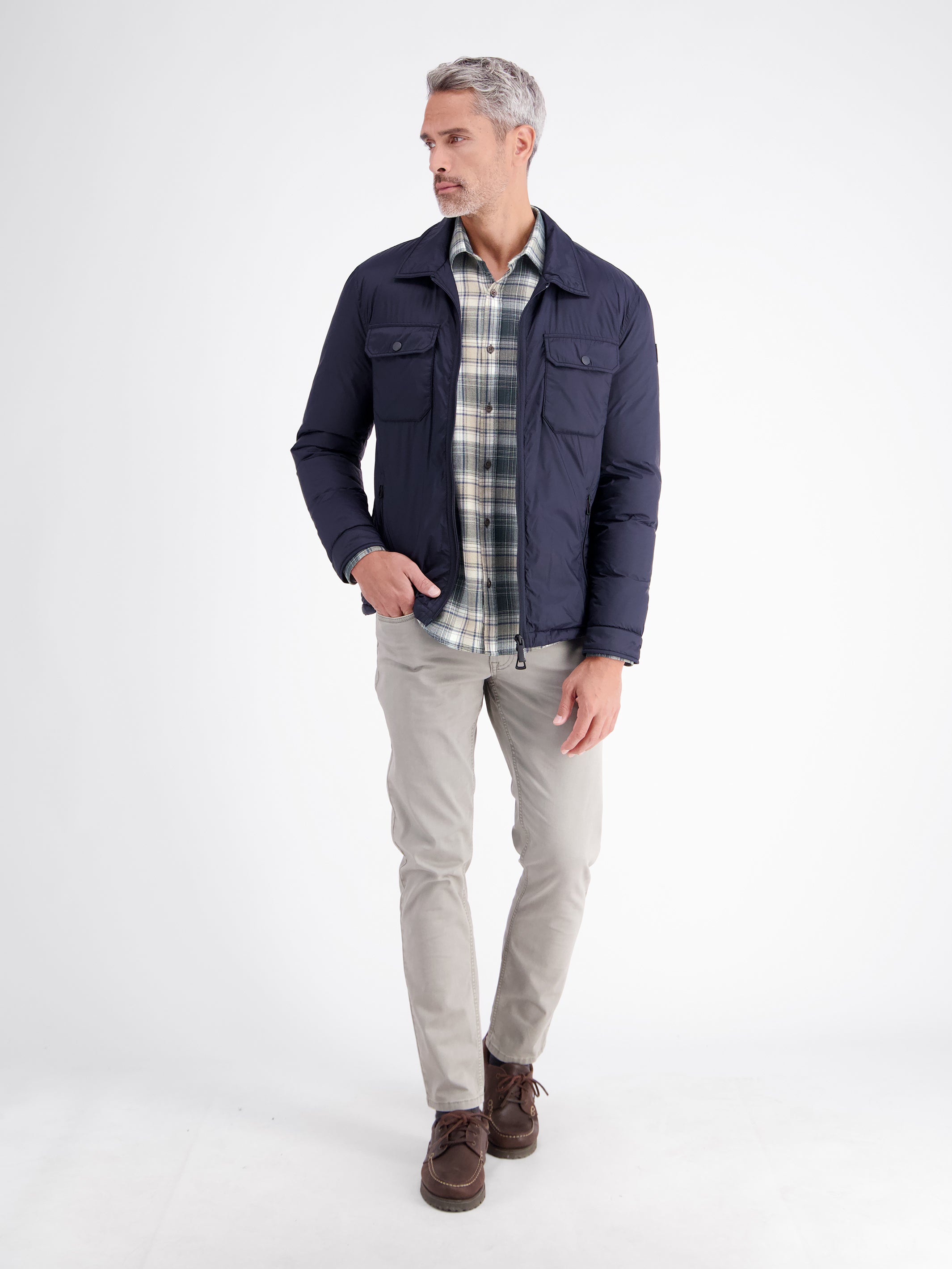 Classic checked shirt in pure cotton with a waffle texture