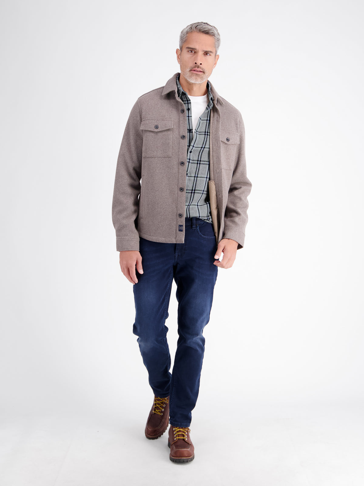Casual plaid shirt made of high-quality cotton