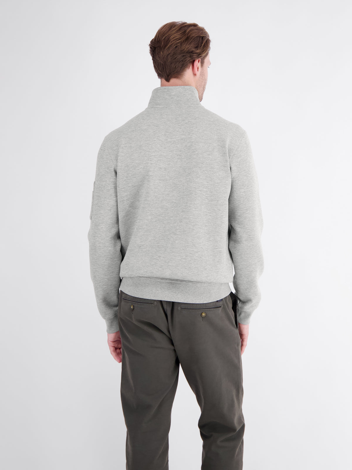 High-quality Troyer made from blended fabric with a fine ribbed structure
