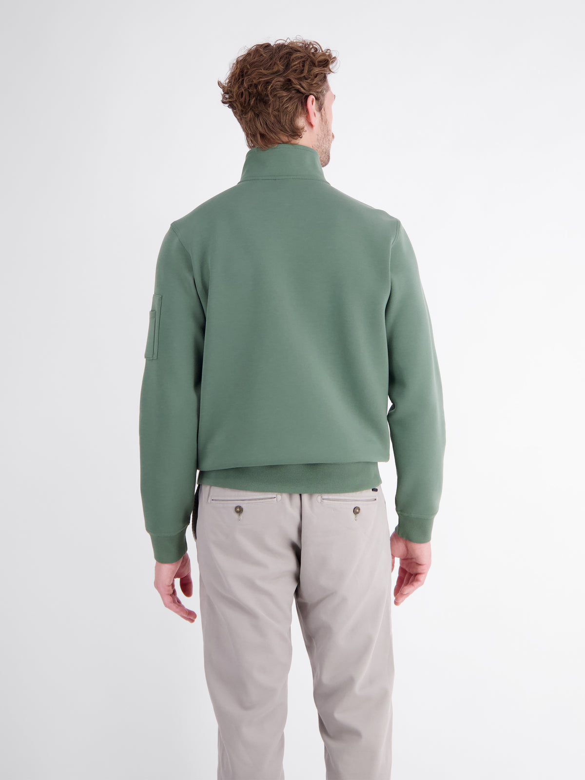 High-quality Troyer made from blended fabric with a fine ribbed structure