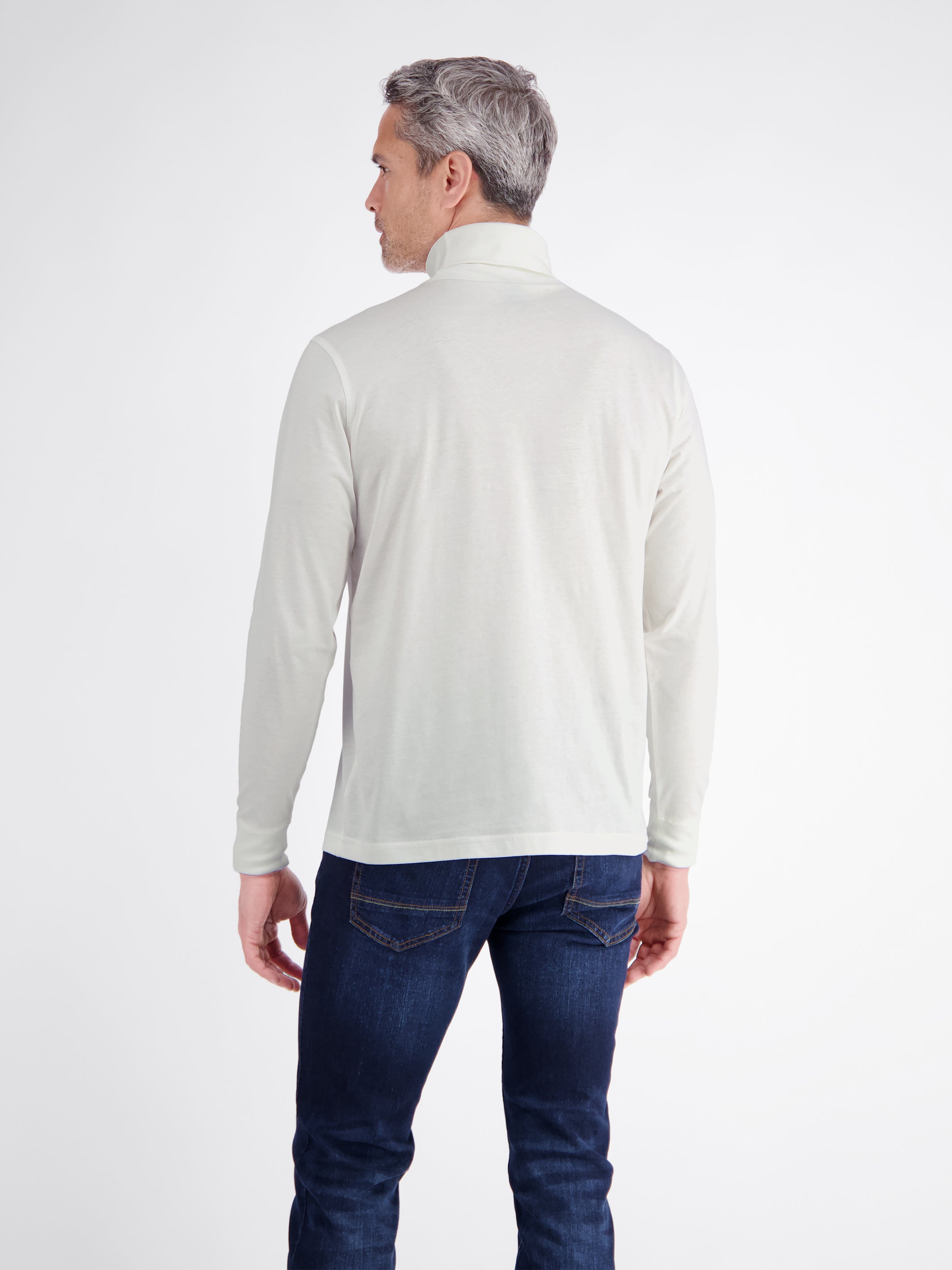 Casual roll-neck T-shirt in pure cotton