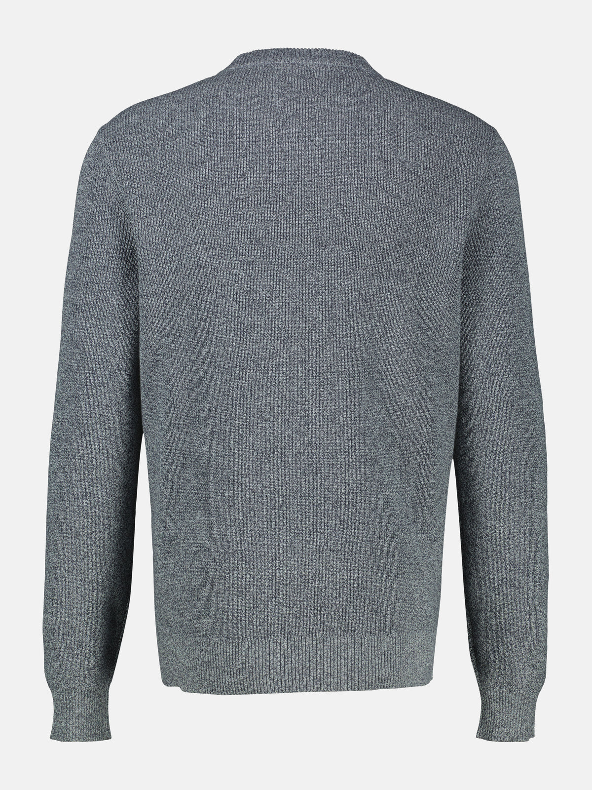 Stylish knit sweater with a comfortable crew neck