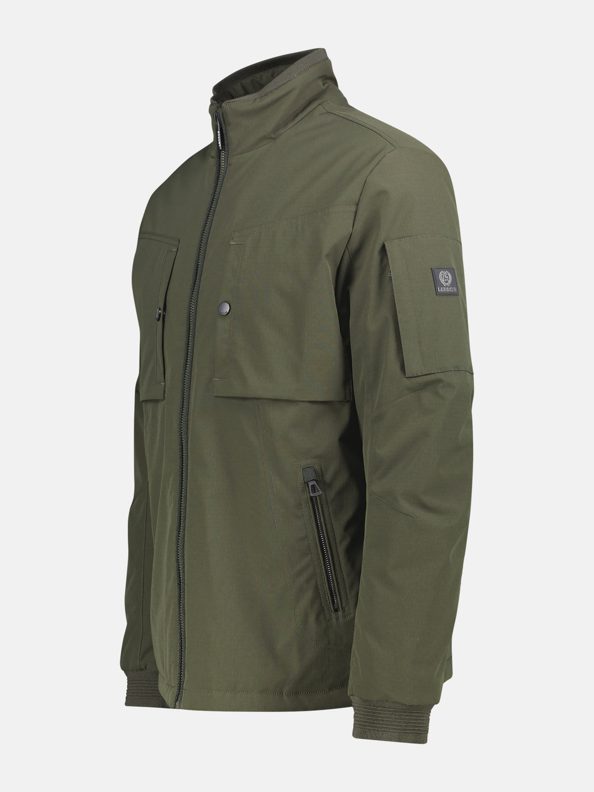 Sporty jacket made of flexible synthetic fiber with lining