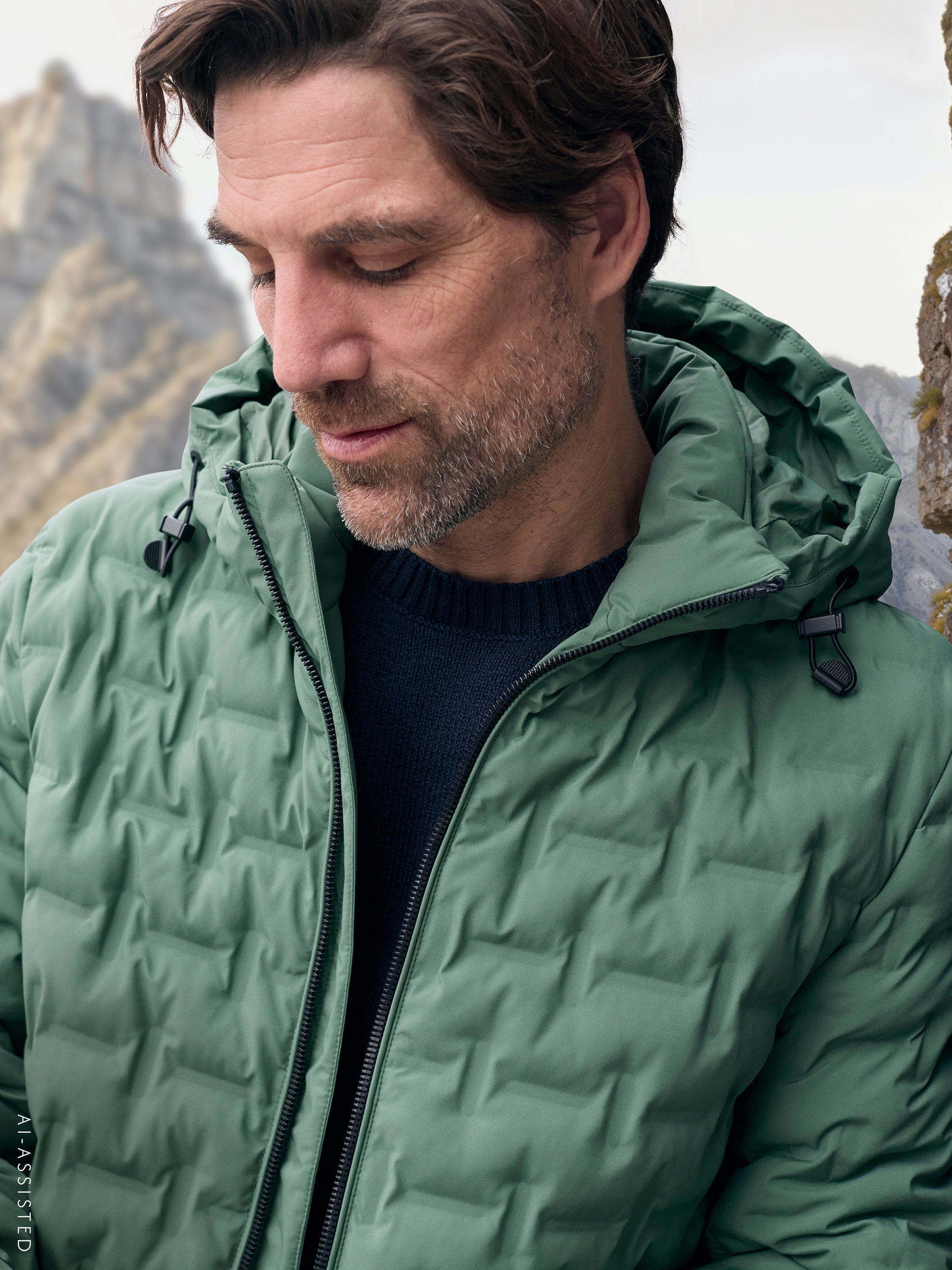Warm quilted functional jacket with detachable hood