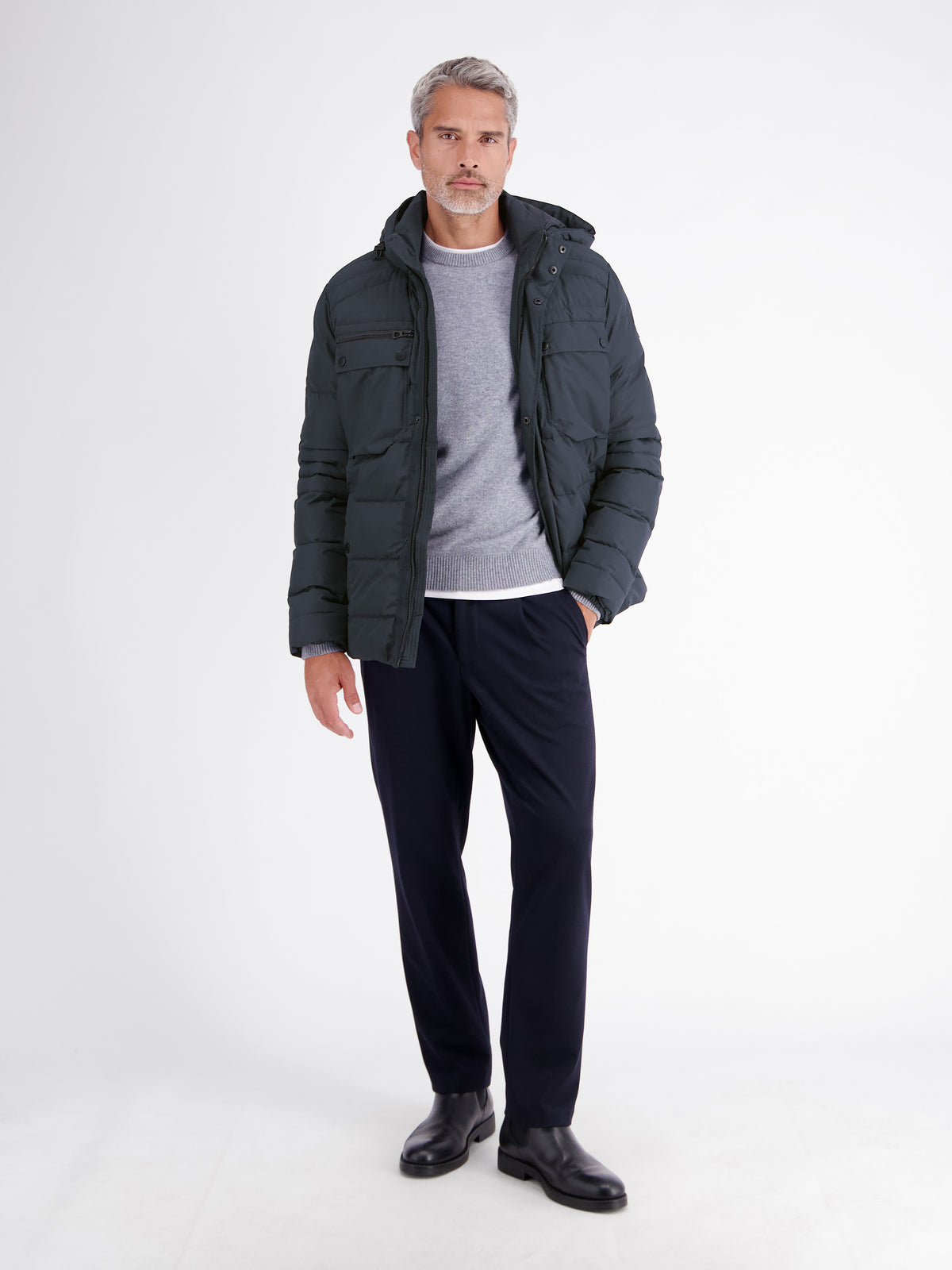 Sophisticated functional jacket, warming and water-repellent