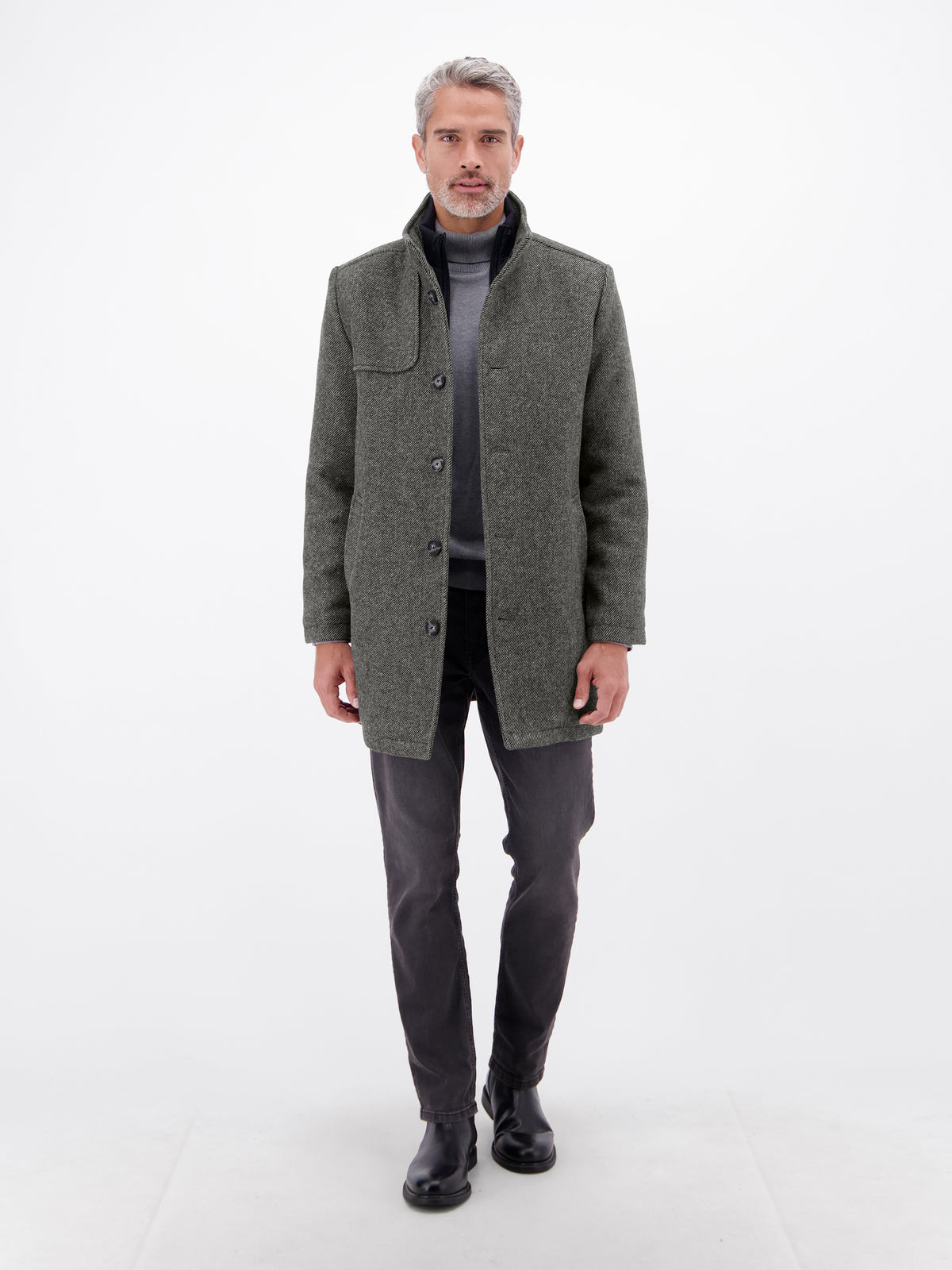 Eleganter, wärmender Mantel mit heraustrennbarer Weste