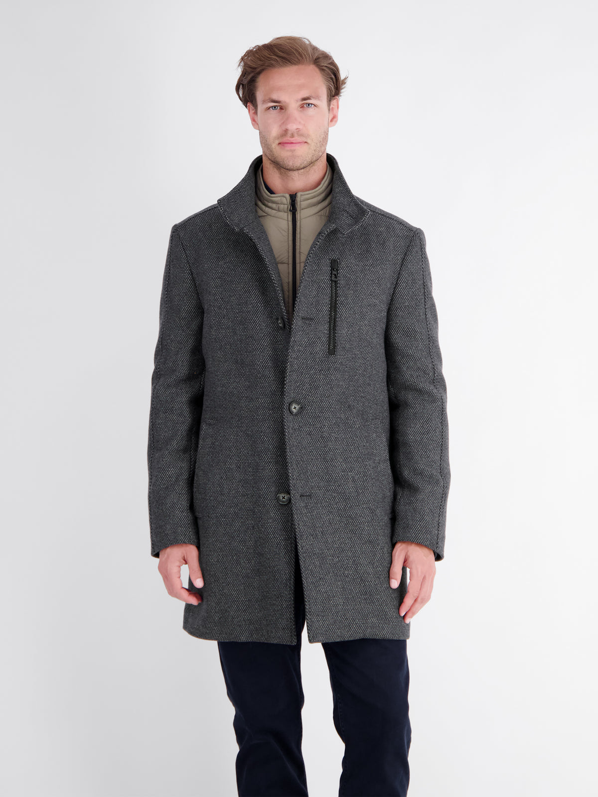 Short coat in a wool blend with removable vest