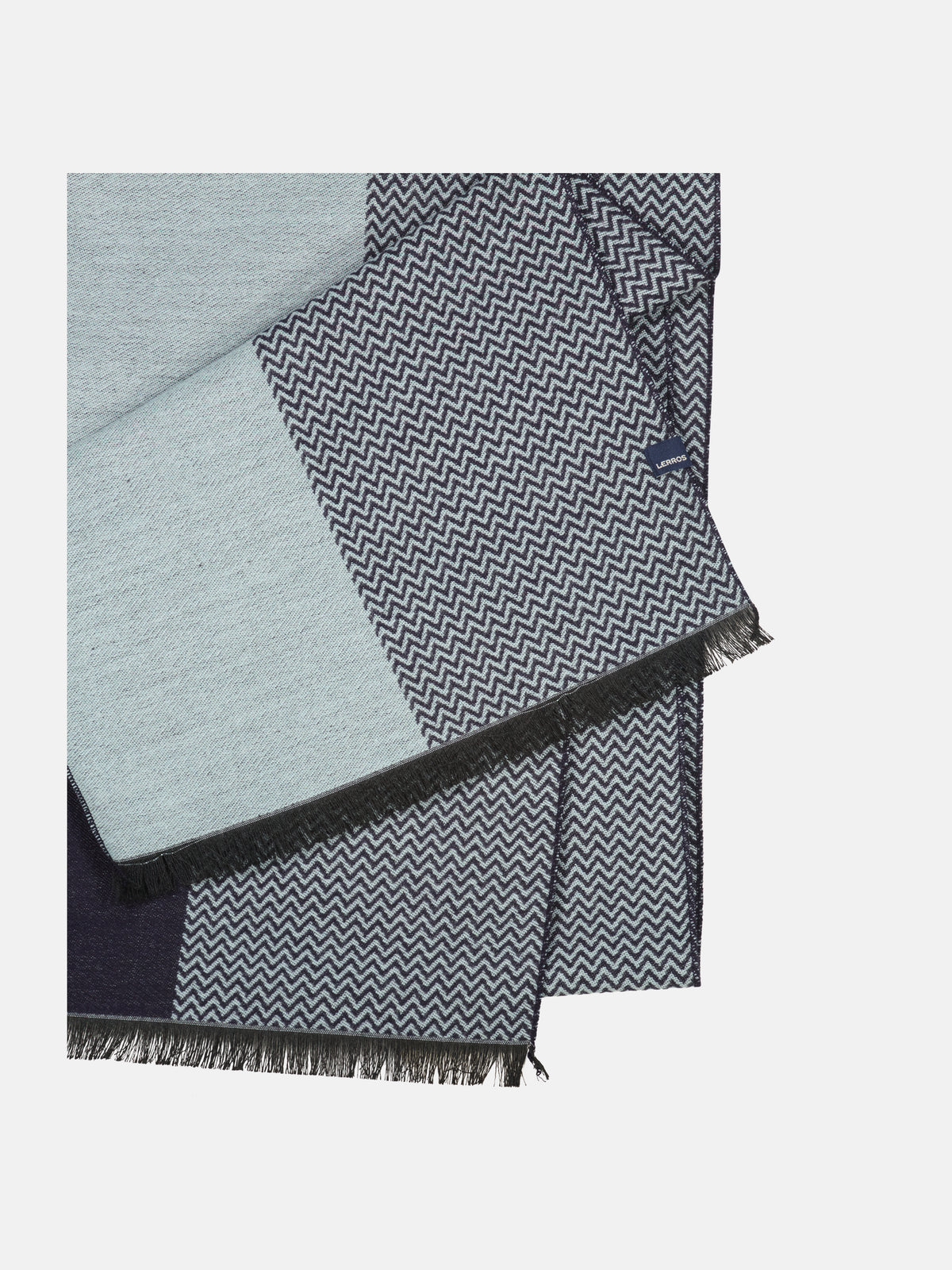 Woven scarf in striking two-tone look made of mixed fabric