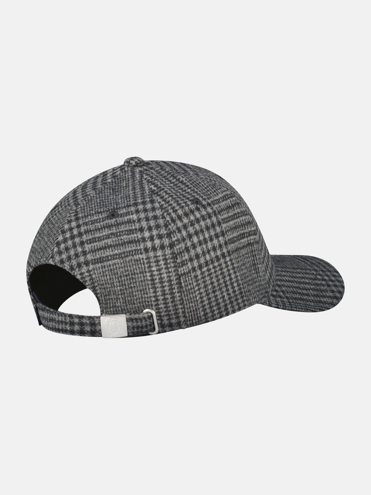 Stylish baseball cap with a classic plaid look